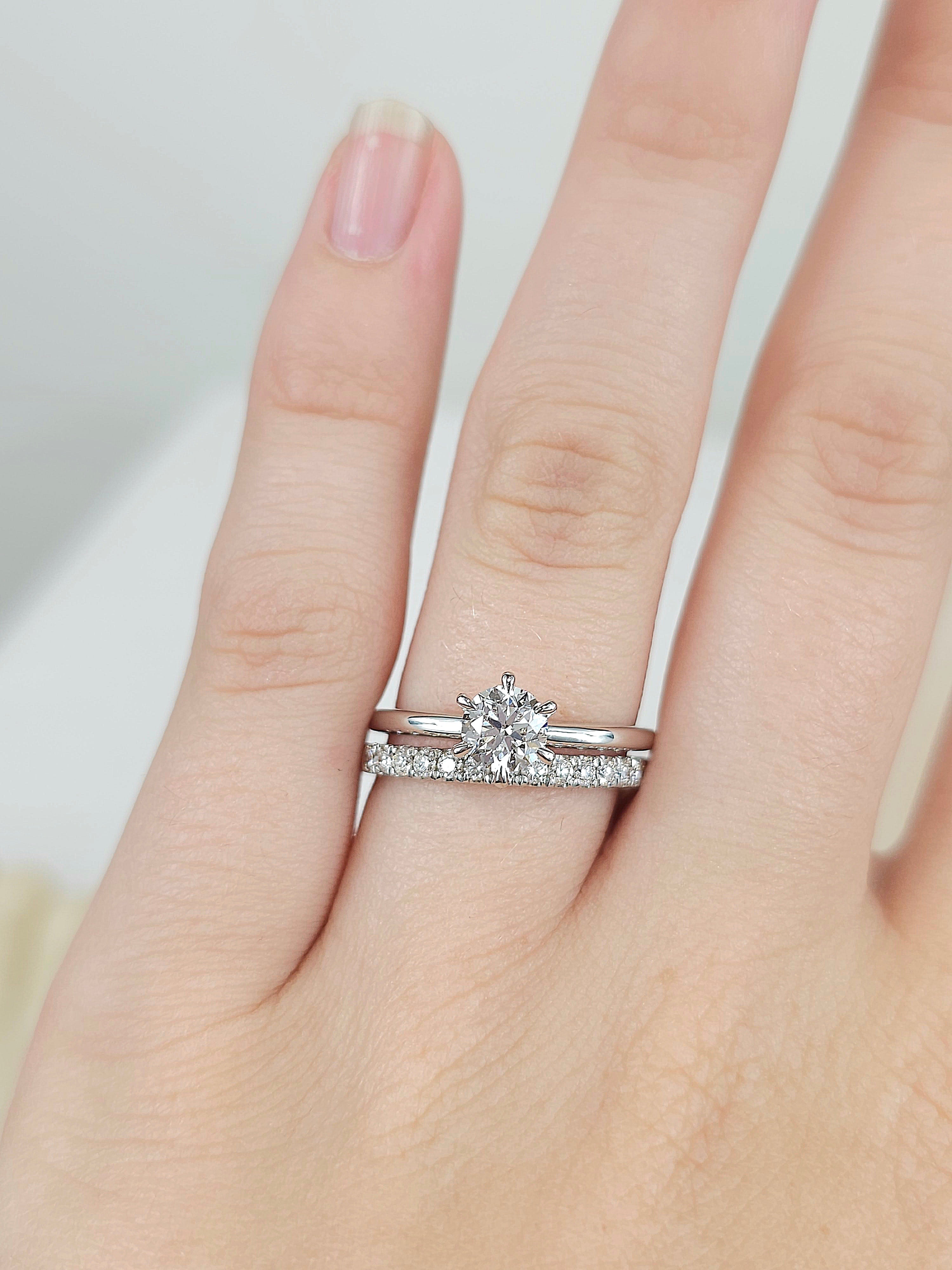 18ct White Gold Round Brilliant cut Diamond band, 0.33ct total