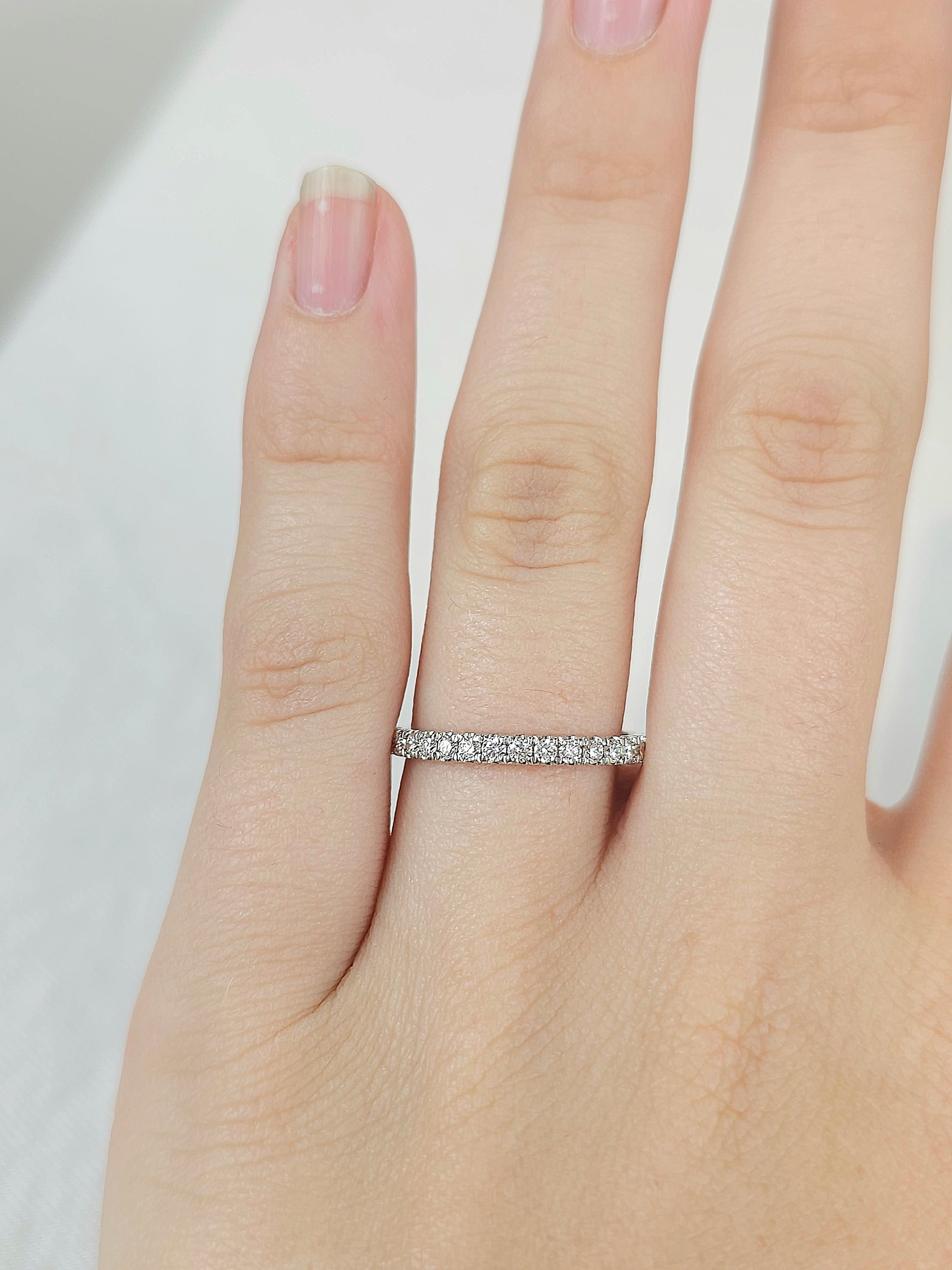 18ct White Gold Round Brilliant cut Diamond band, 0.33ct total