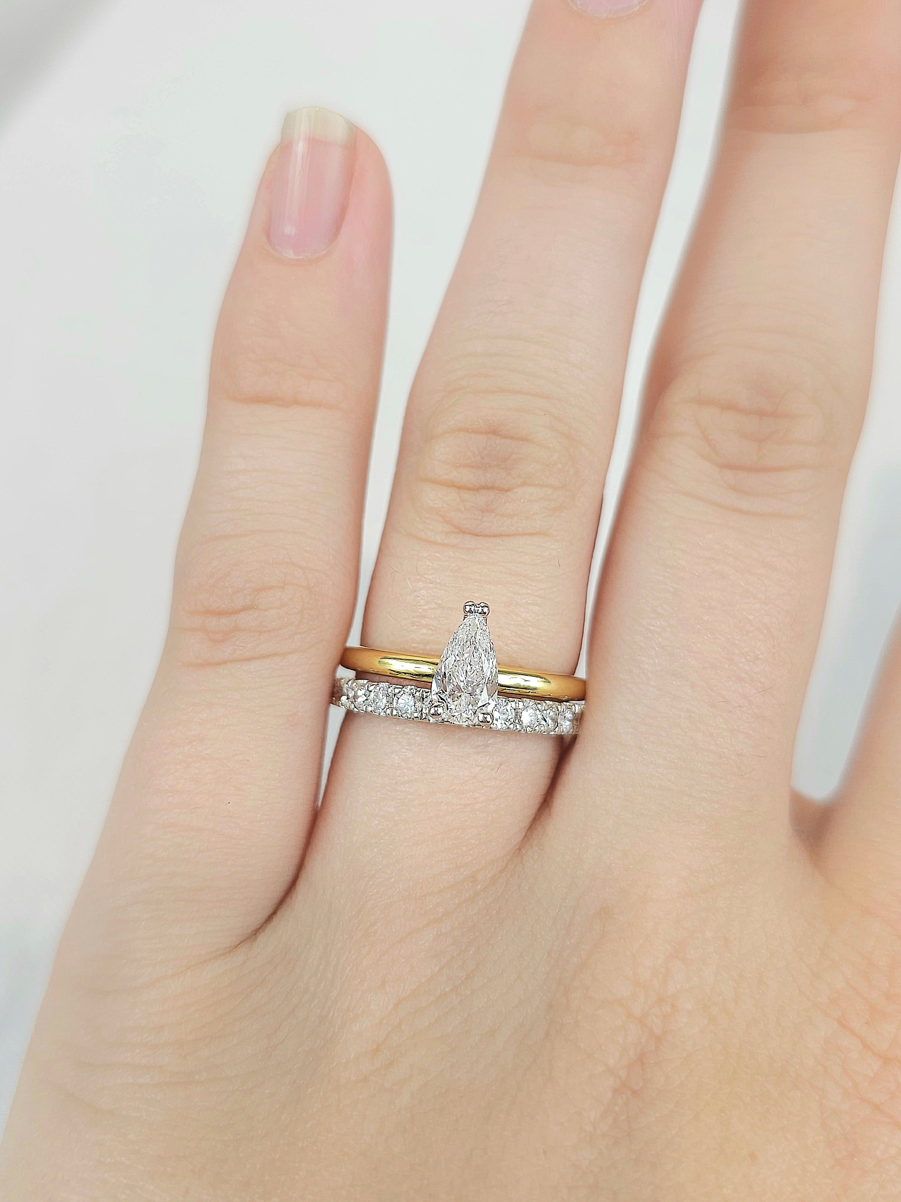 18ct Yellow and White Gold Round Brilliant cut Diamond Band, 0.51ct total