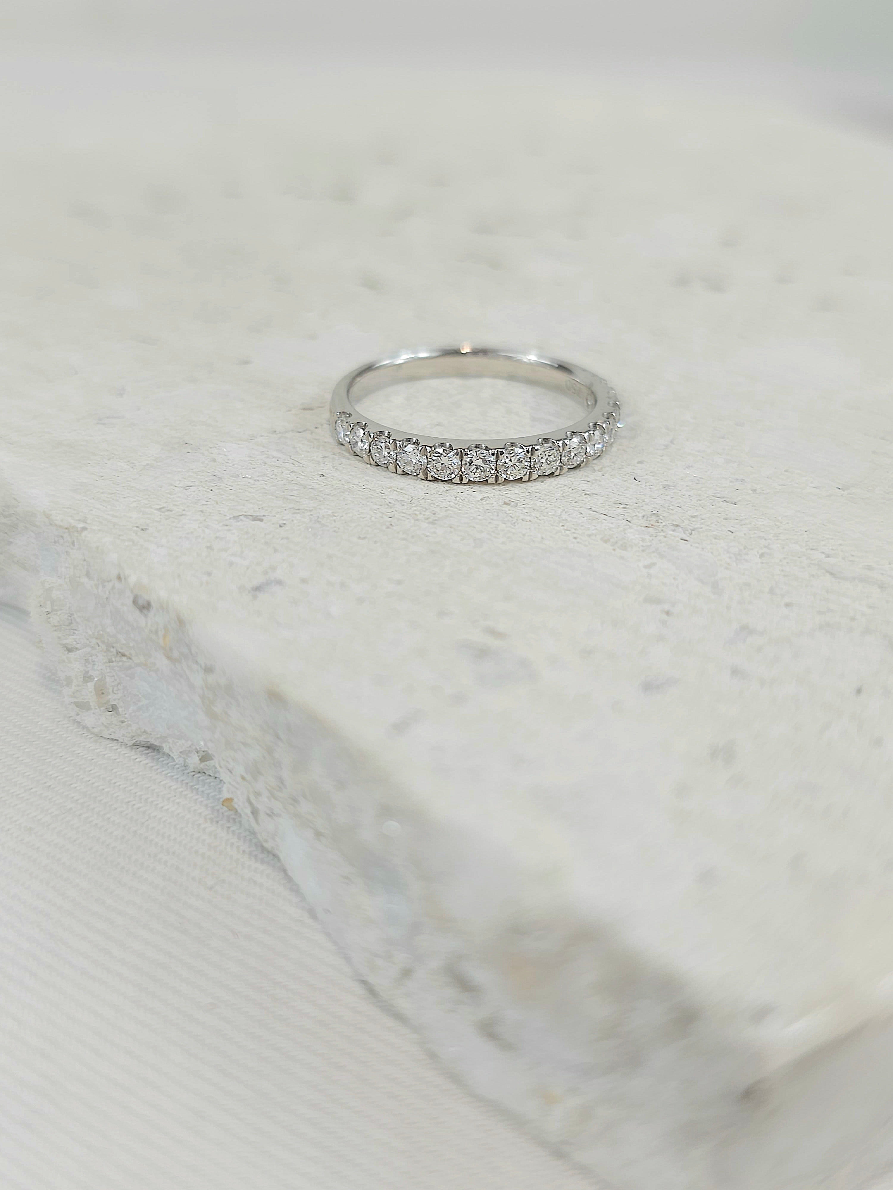 18ct White gold Round Brilliant cut Diamond band, 0.50ct total