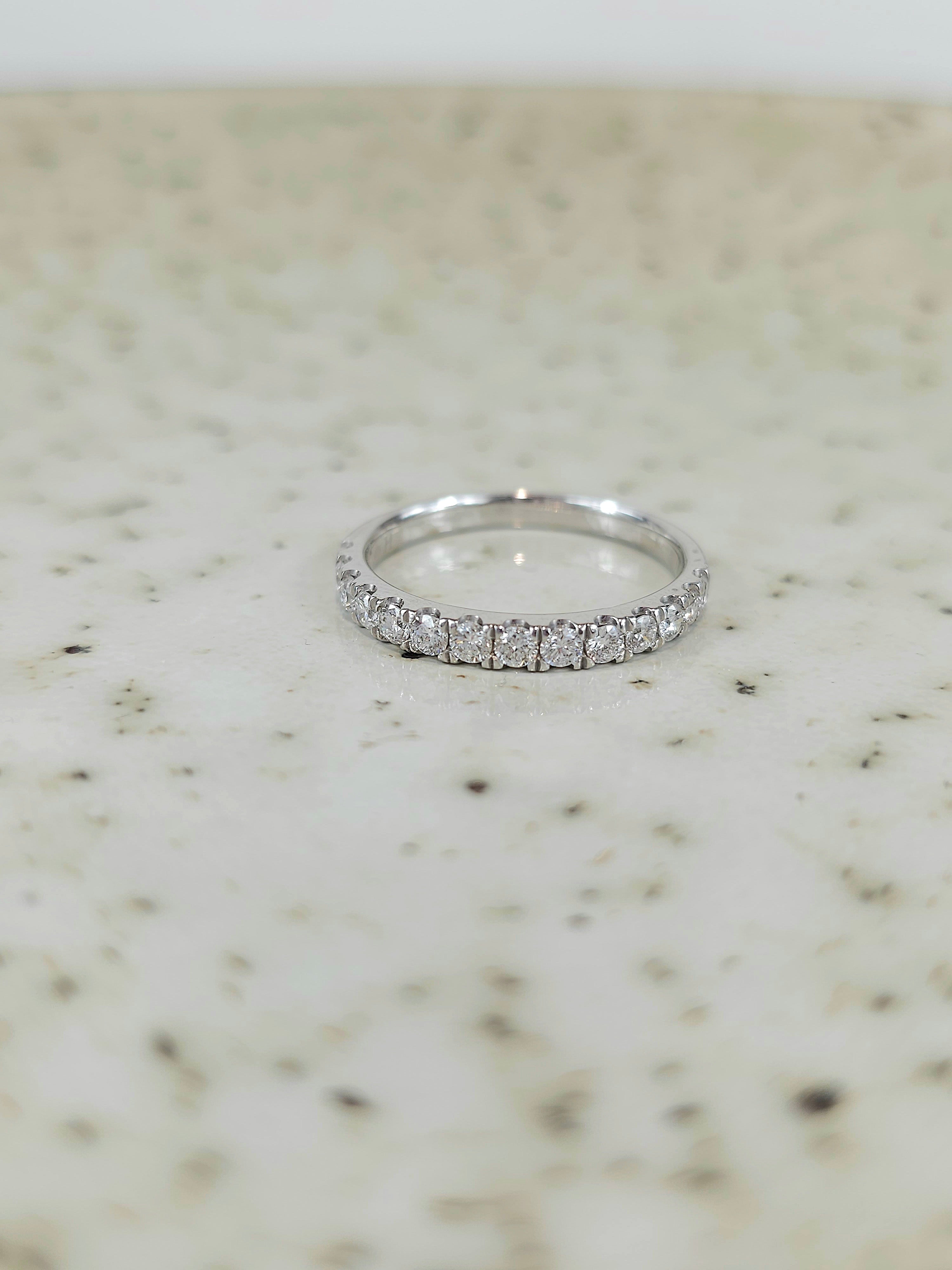 18ct White gold Round Brilliant cut Diamond band, 0.50ct total