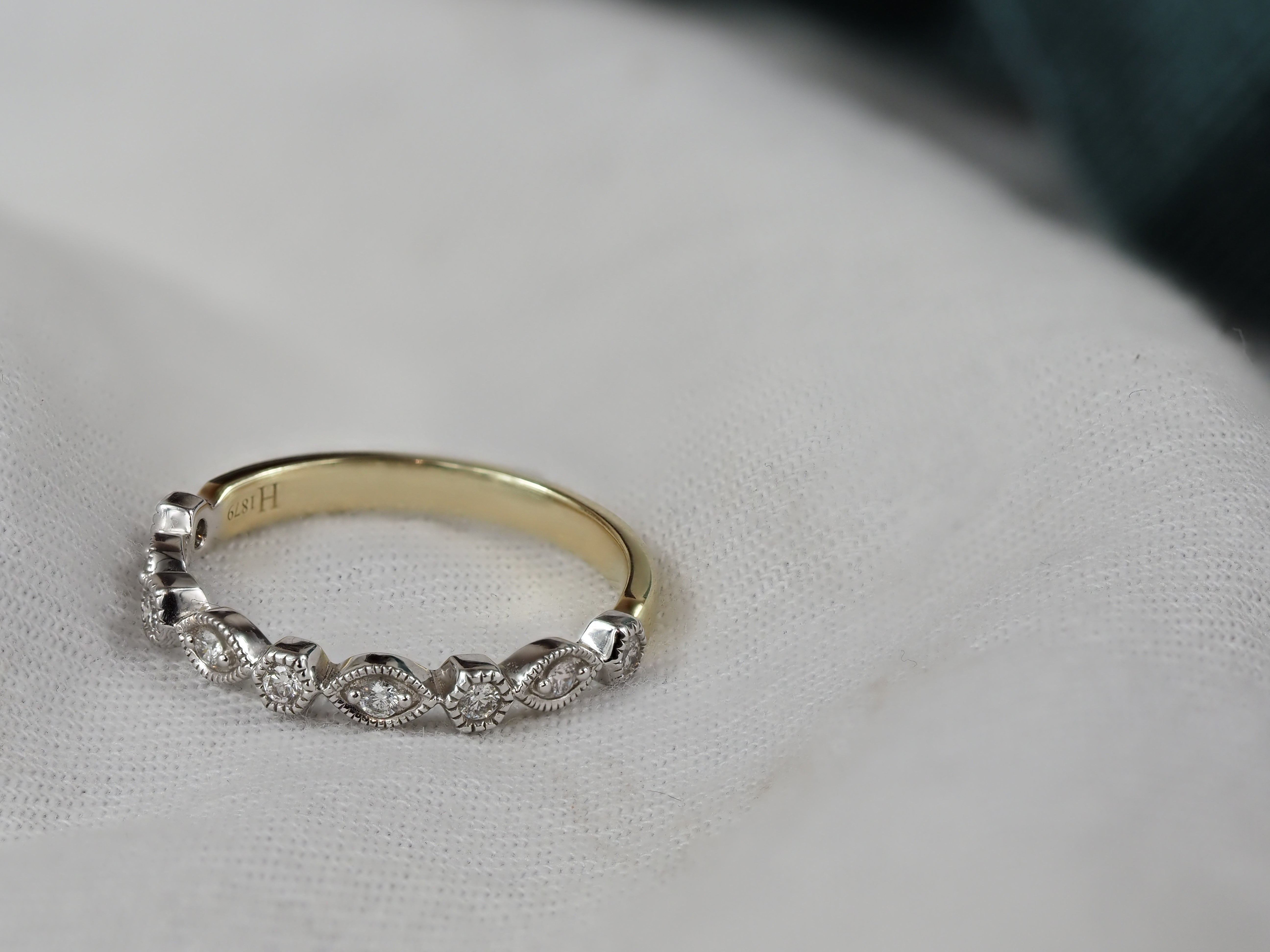9ct Yellow and White Gold Vintage Style Diamond ring, 0.15ct total