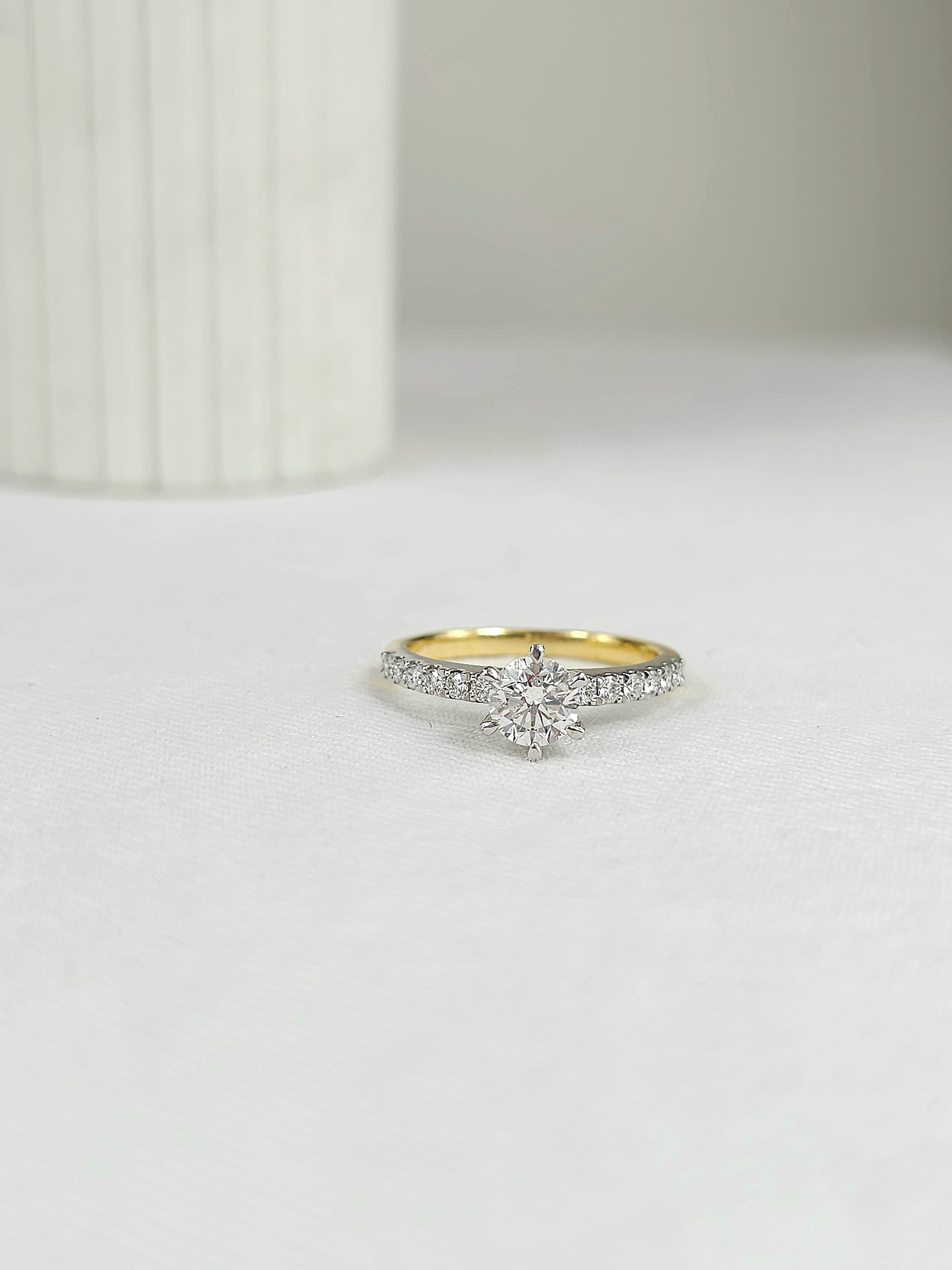 18ct Yellow and White Gold Round Brilliant Cut Diamond Engagement Ring, 0.71ct Centre