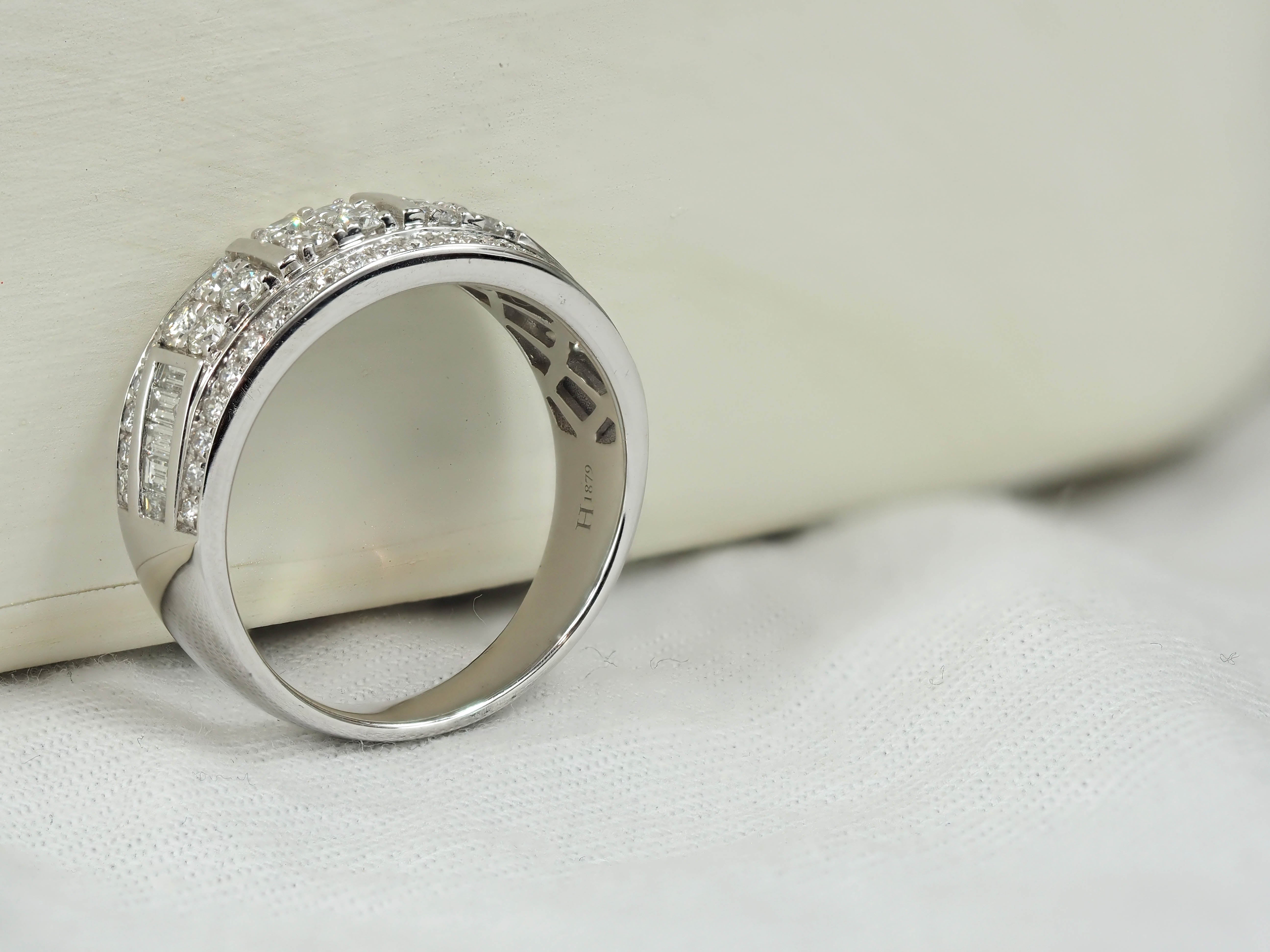 18ct White gold Round Brilliant and Baguette cut Diamond wide dress ring