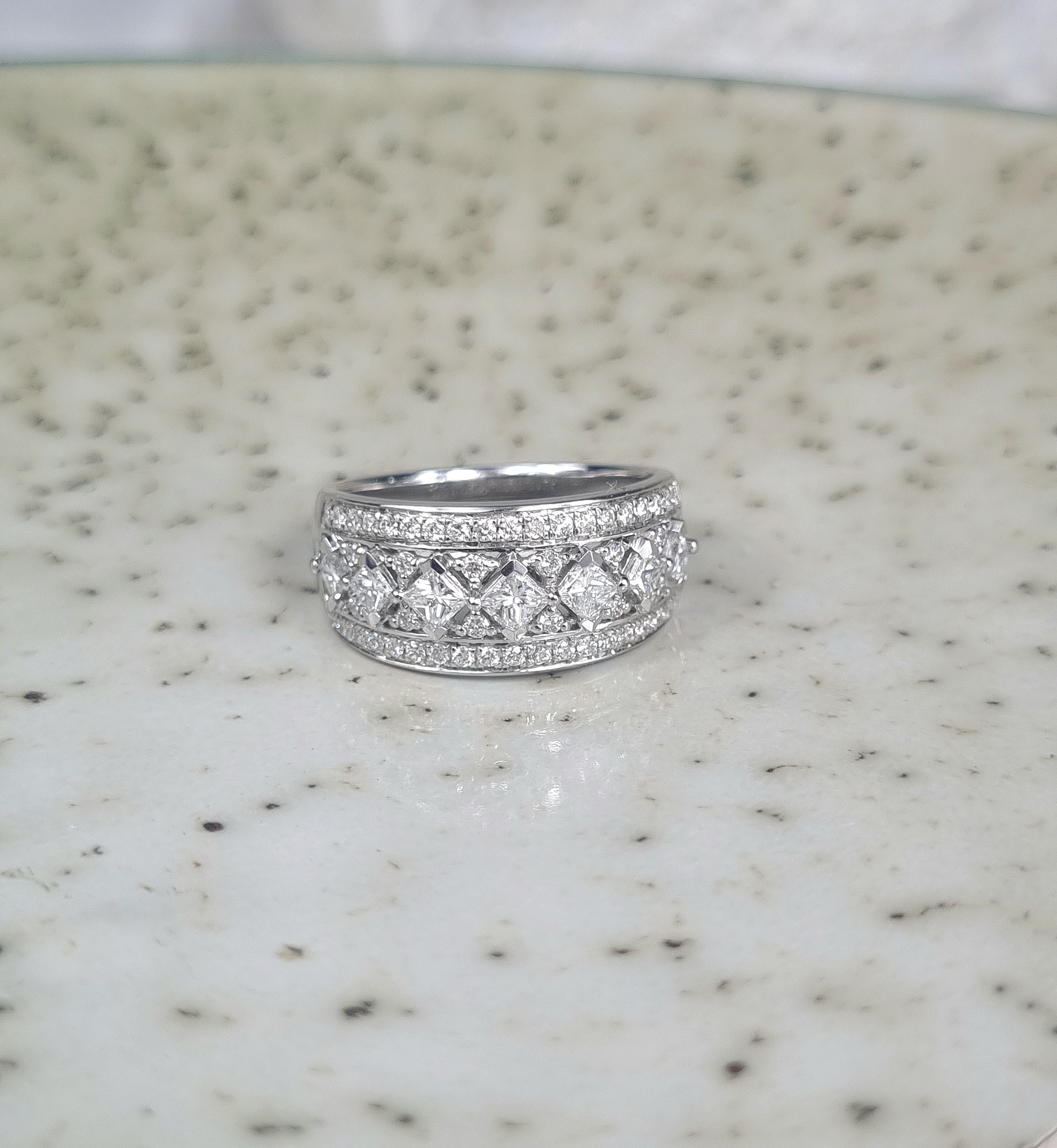 18 Carat White Gold Wide Princess Cut Ring, 1.04 Carats Total.