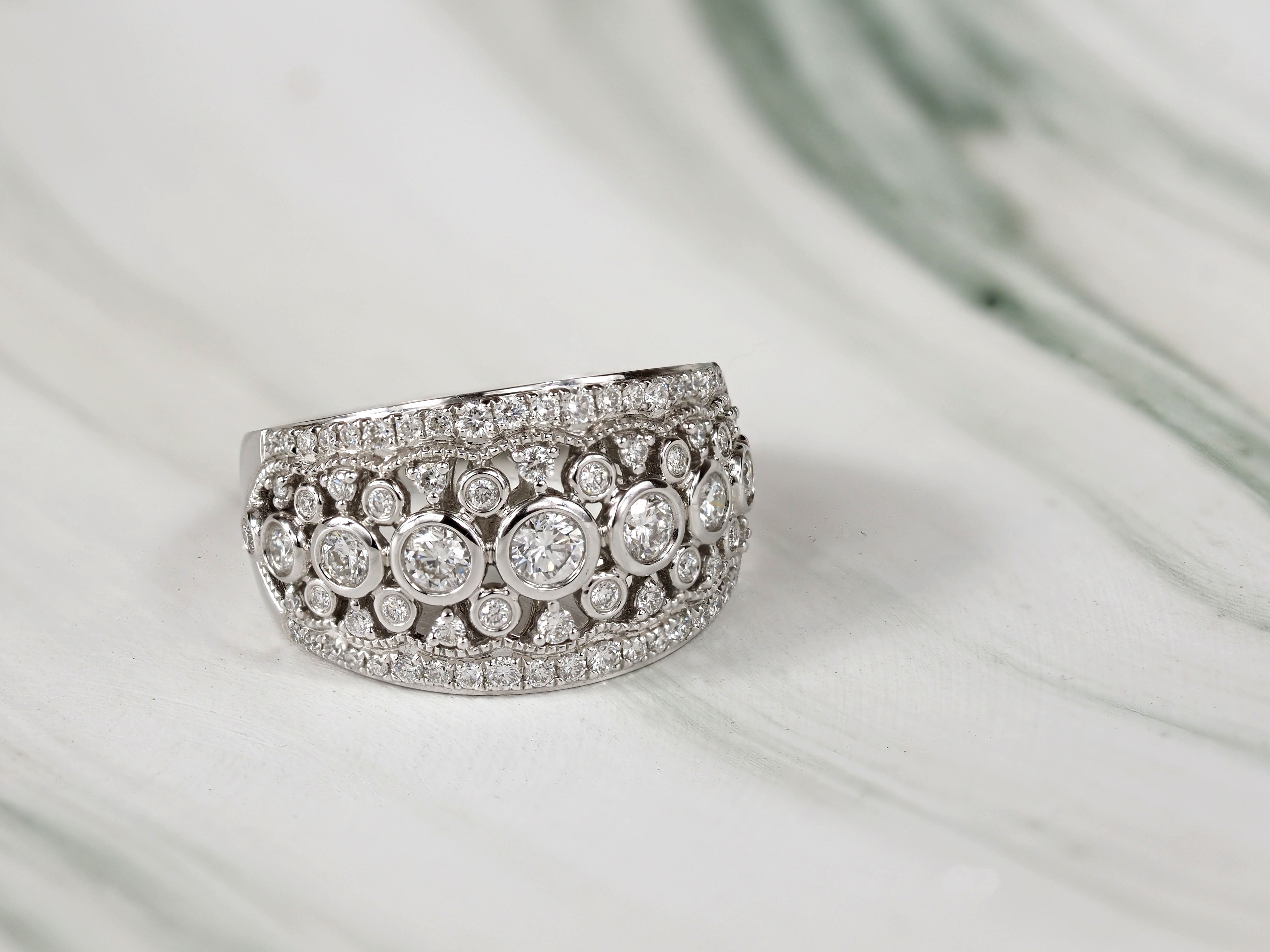 18ct White Gold Filigree Diamond Dress Ring, 1.01 carats total.