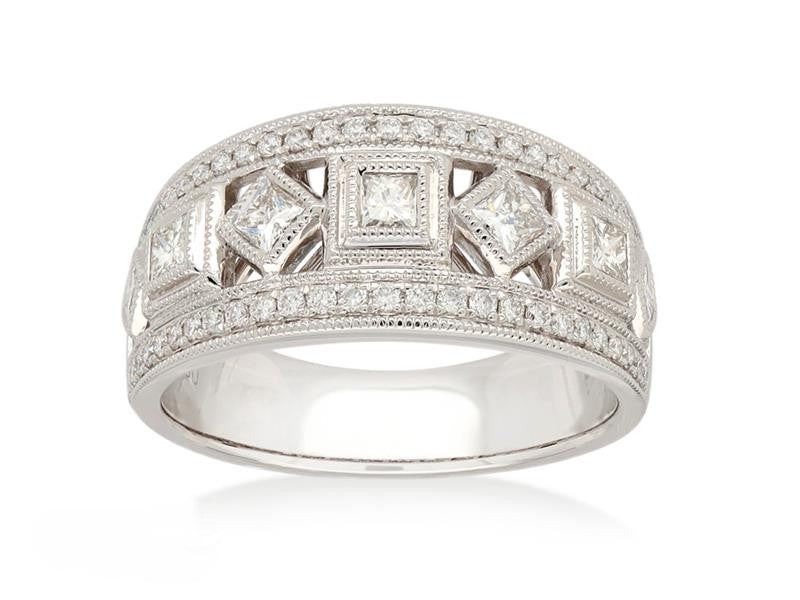 18ct White Gold Round Brilliant and Princess Cut Diamond Dress Ring