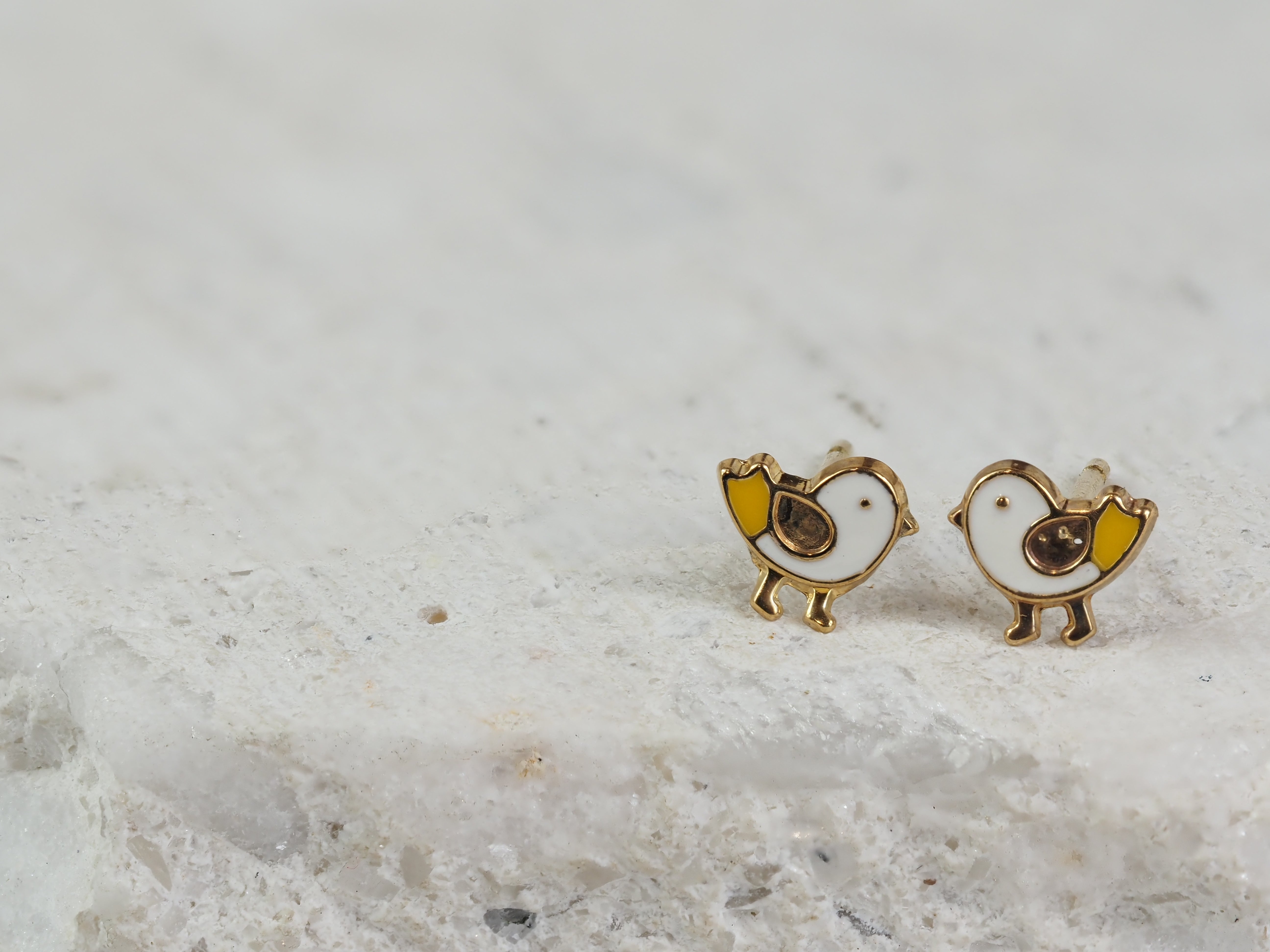9ct Yellow Gold Enamel Bird Stud Earrings