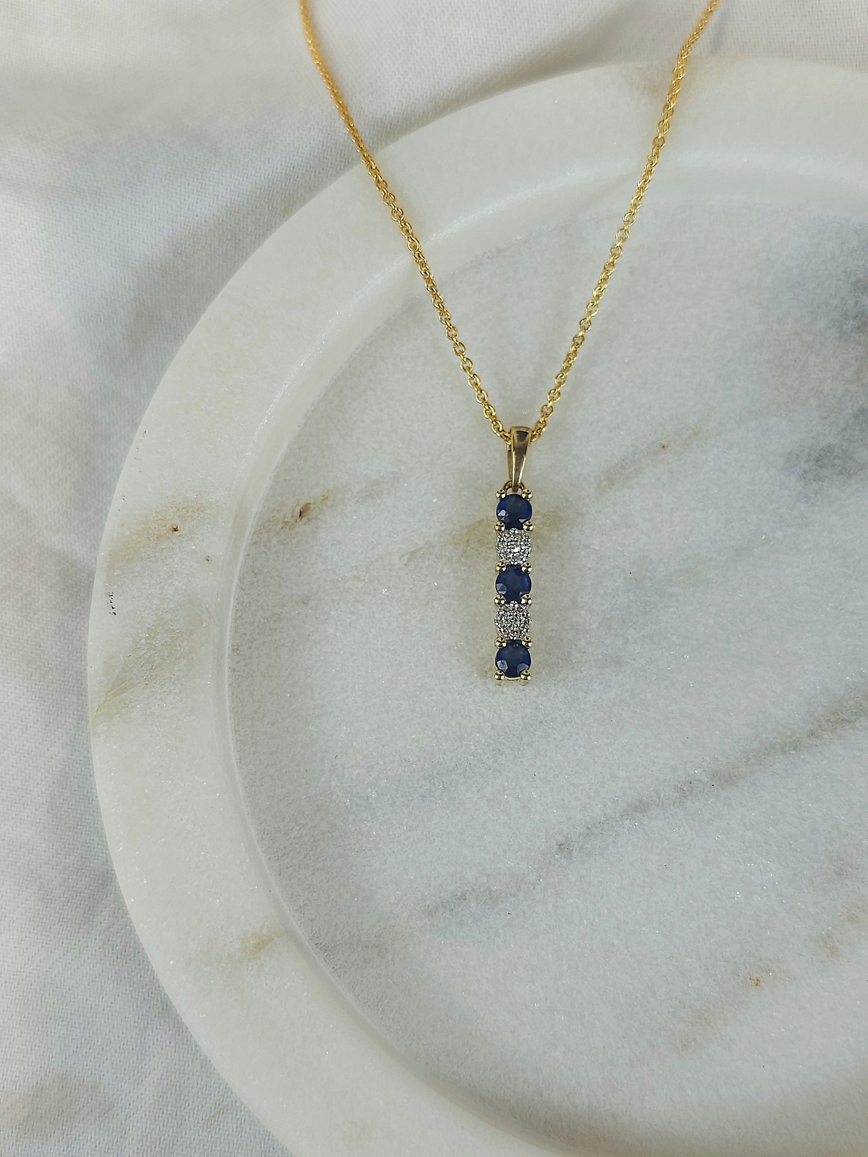 9ct blue sapphire & diamond cluster pendant