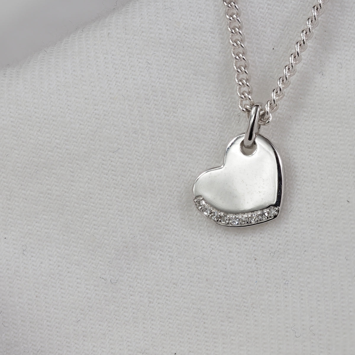 9ct White Gold Diamond Heart Pendant