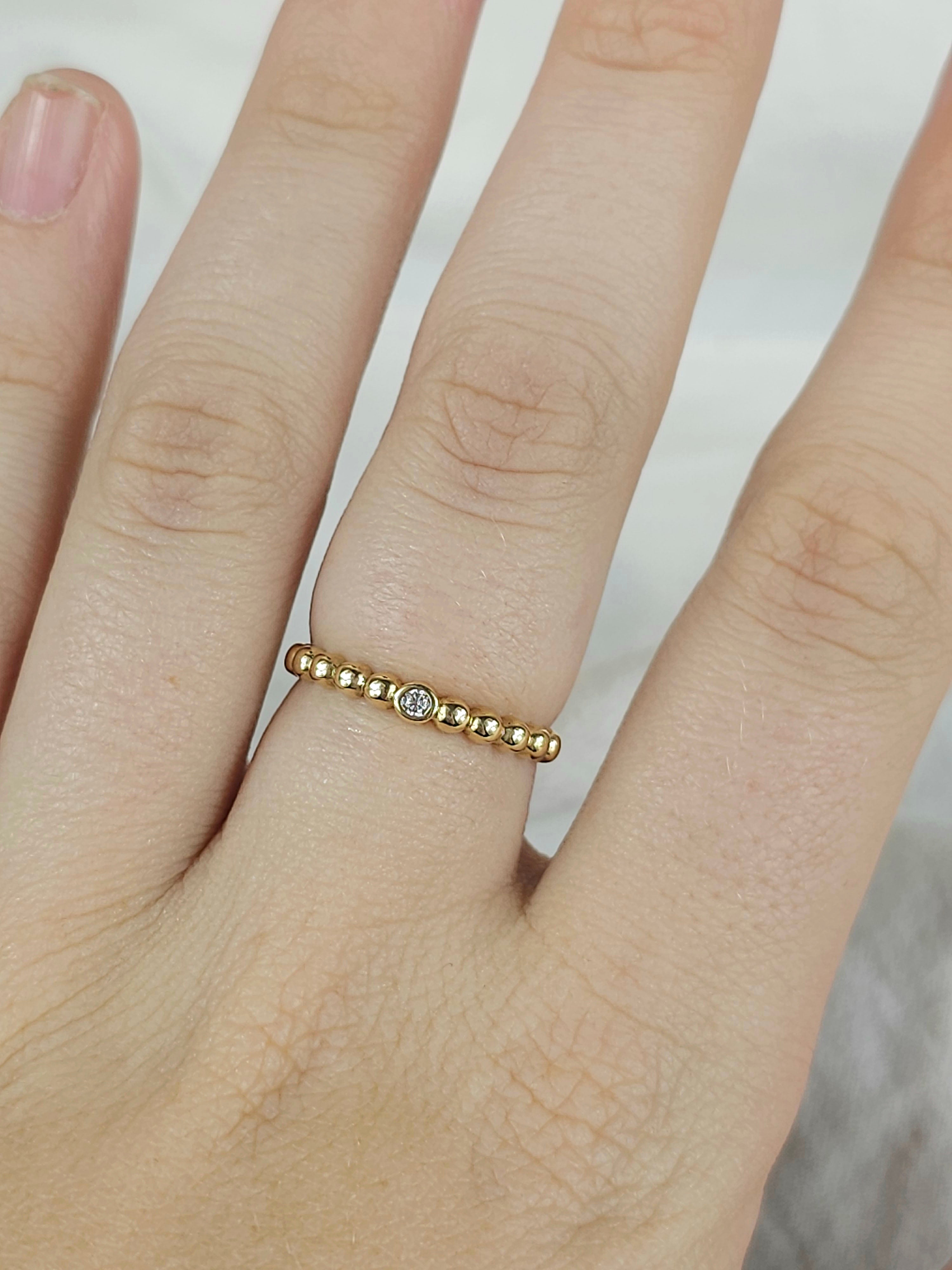 9ct bubble ring with cubic zirconia