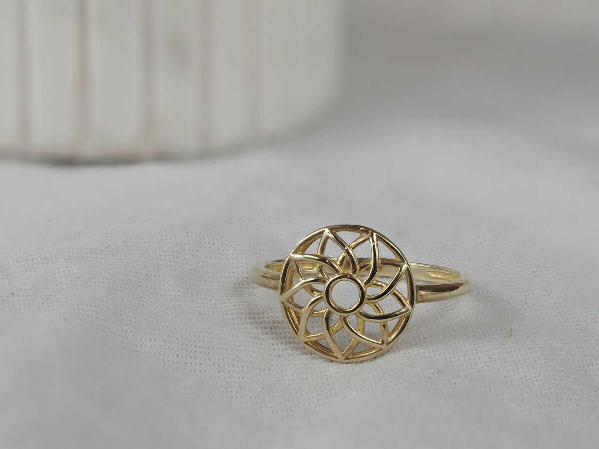 9ct Yellow Gold Soleil Ring
