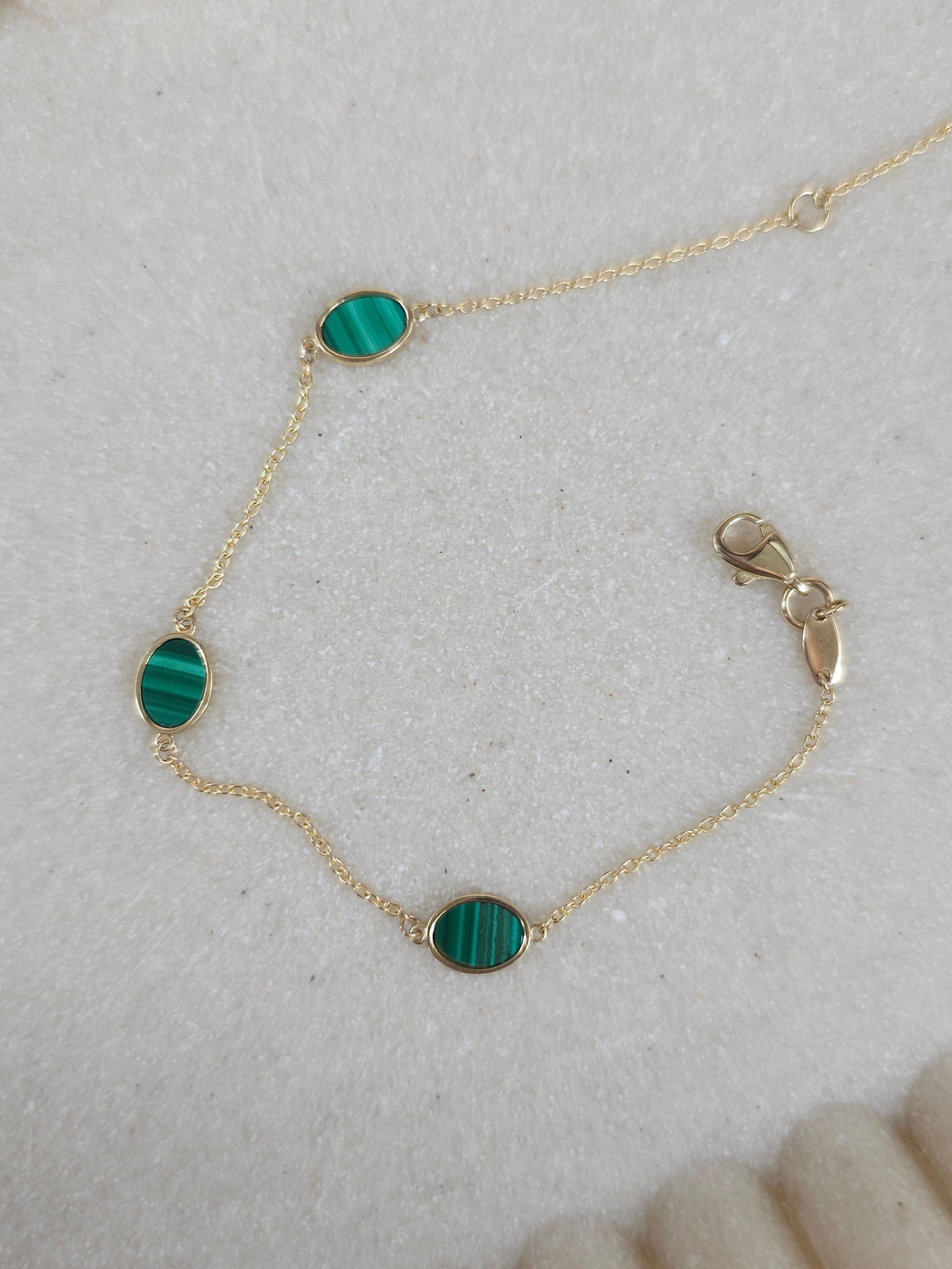 9ct Yellow Gold Oval Malachite Bracelet