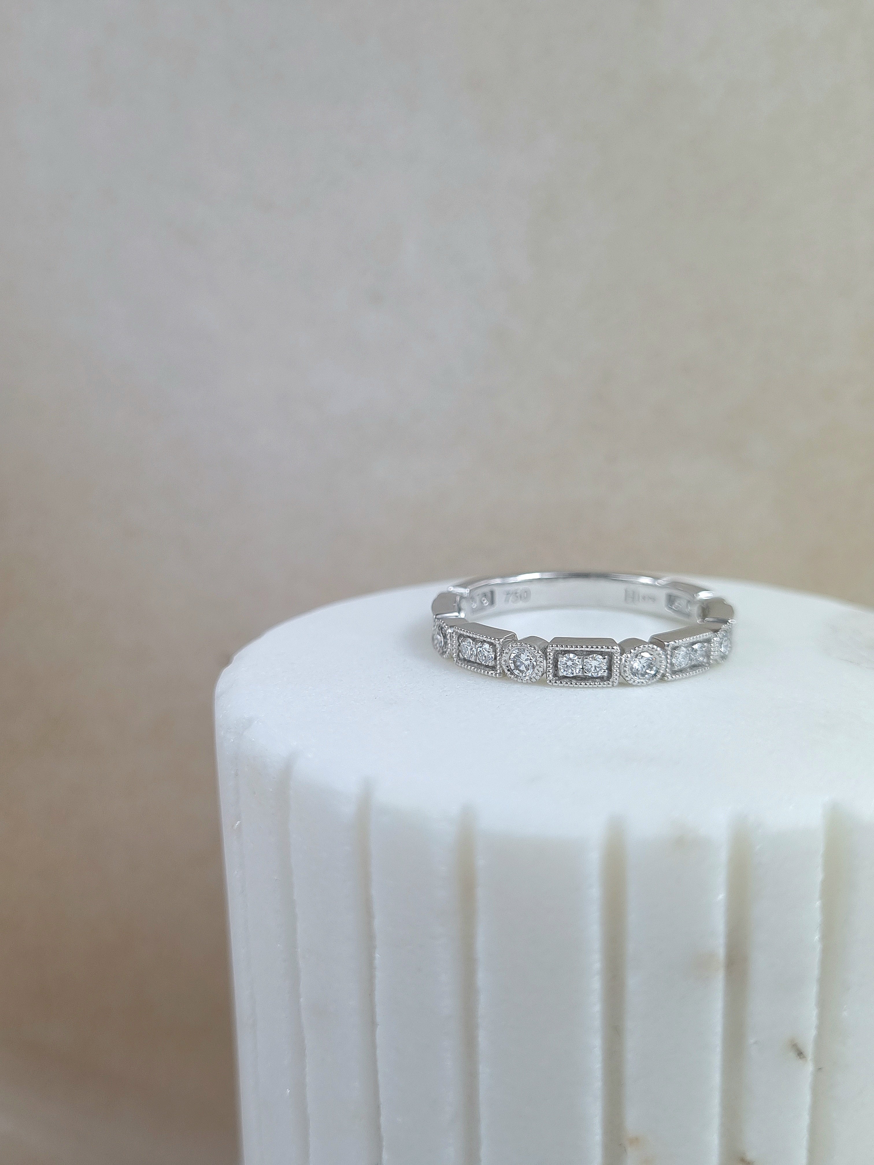 18ct White Gold Vintage Style Round Brilliant cut Diamond band, 0.39ct total