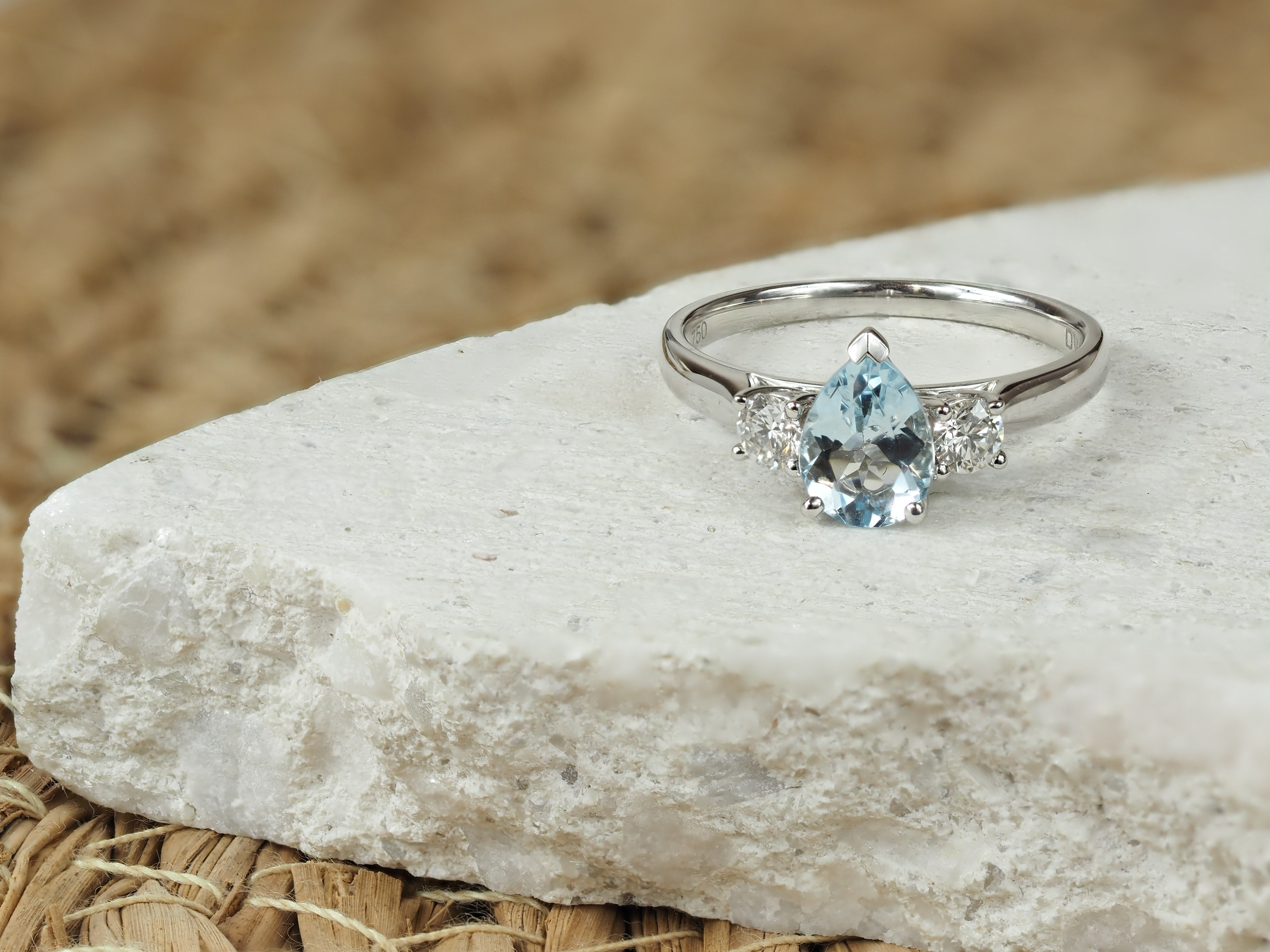 18ct White Gold Aquamarine and Diamond dress ring