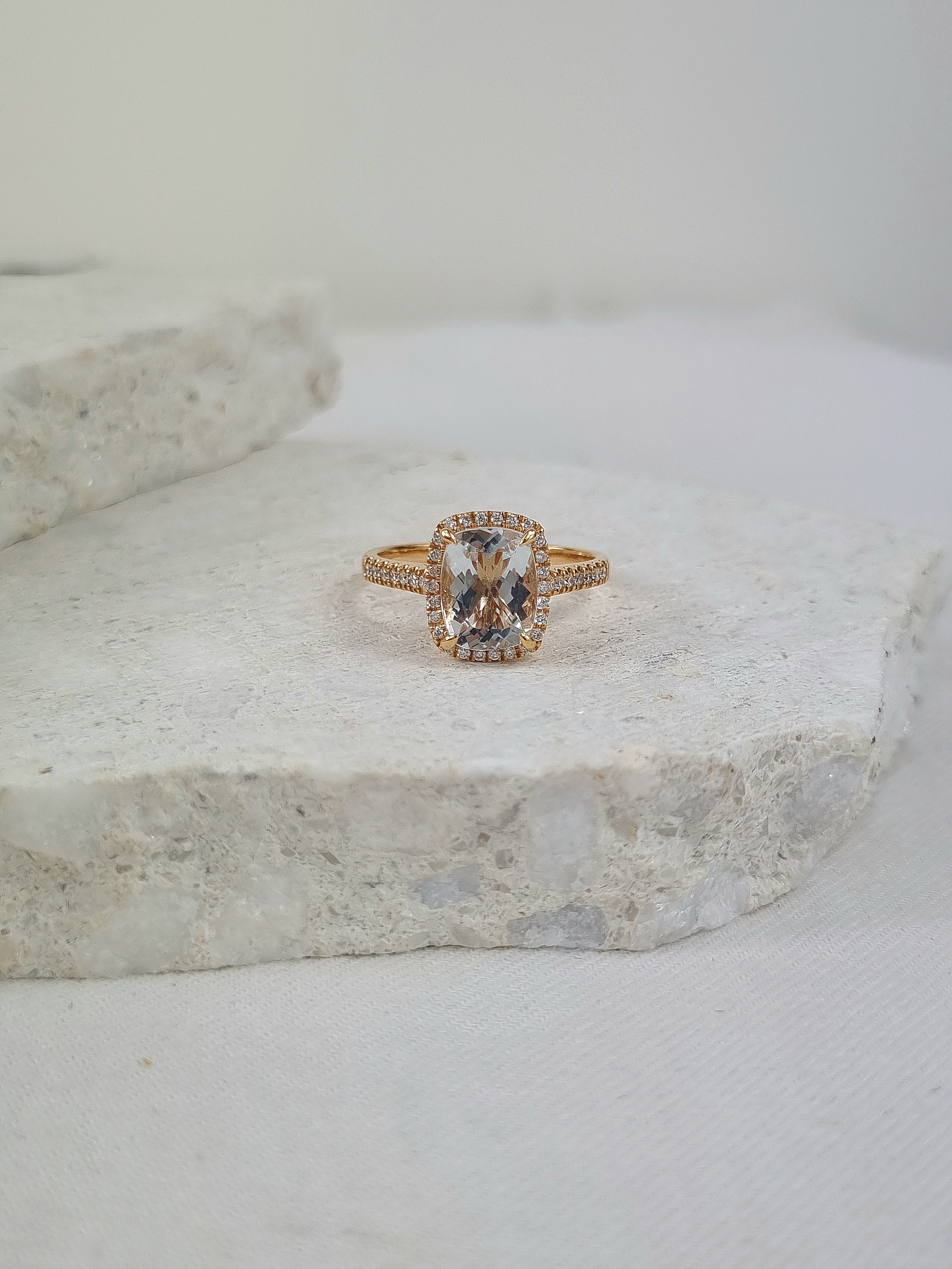 18ct Rose Gold Aquamarine and Diamond ring