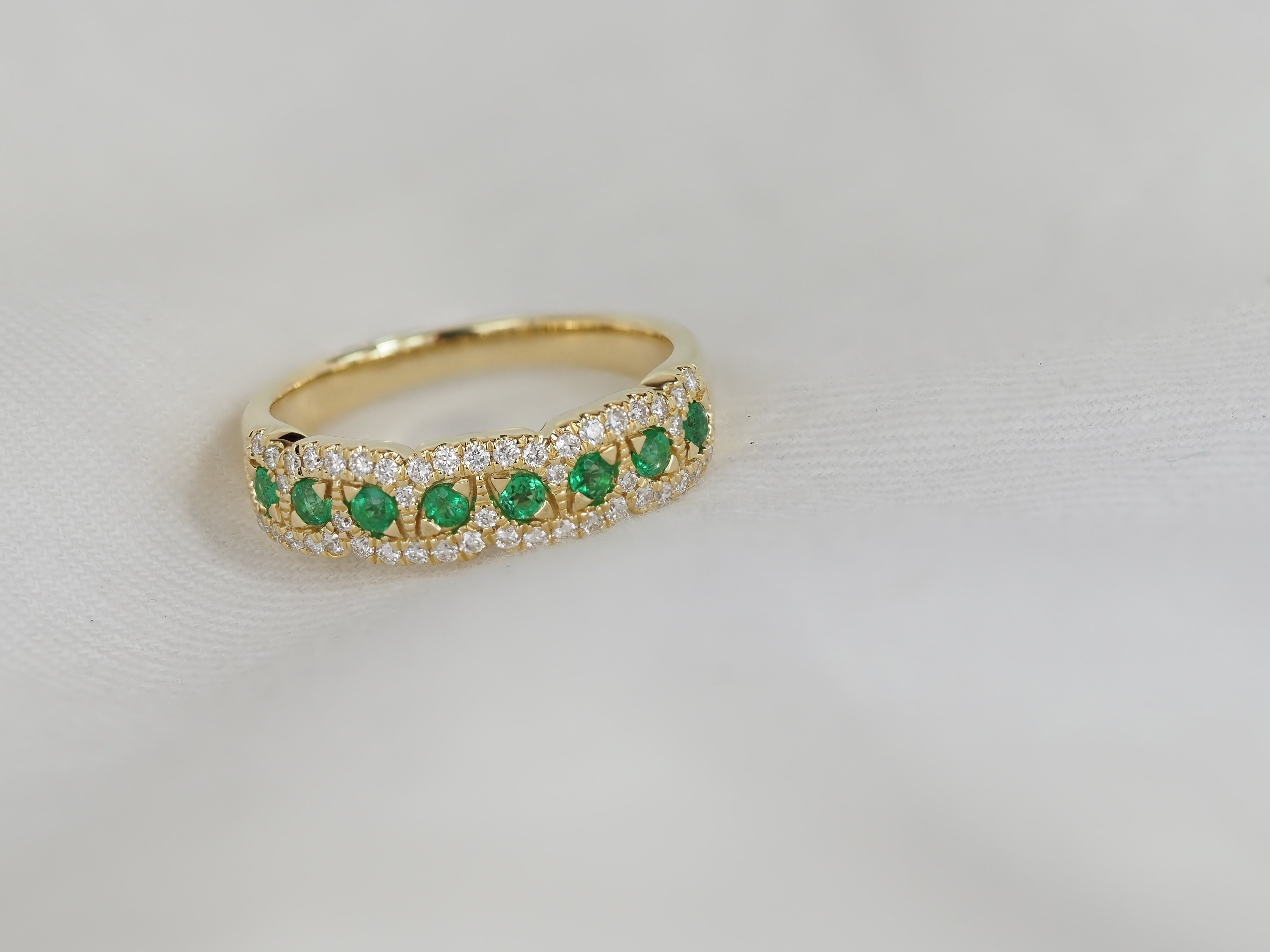 18ct Yellow Gold Emerald and Diamond ring
