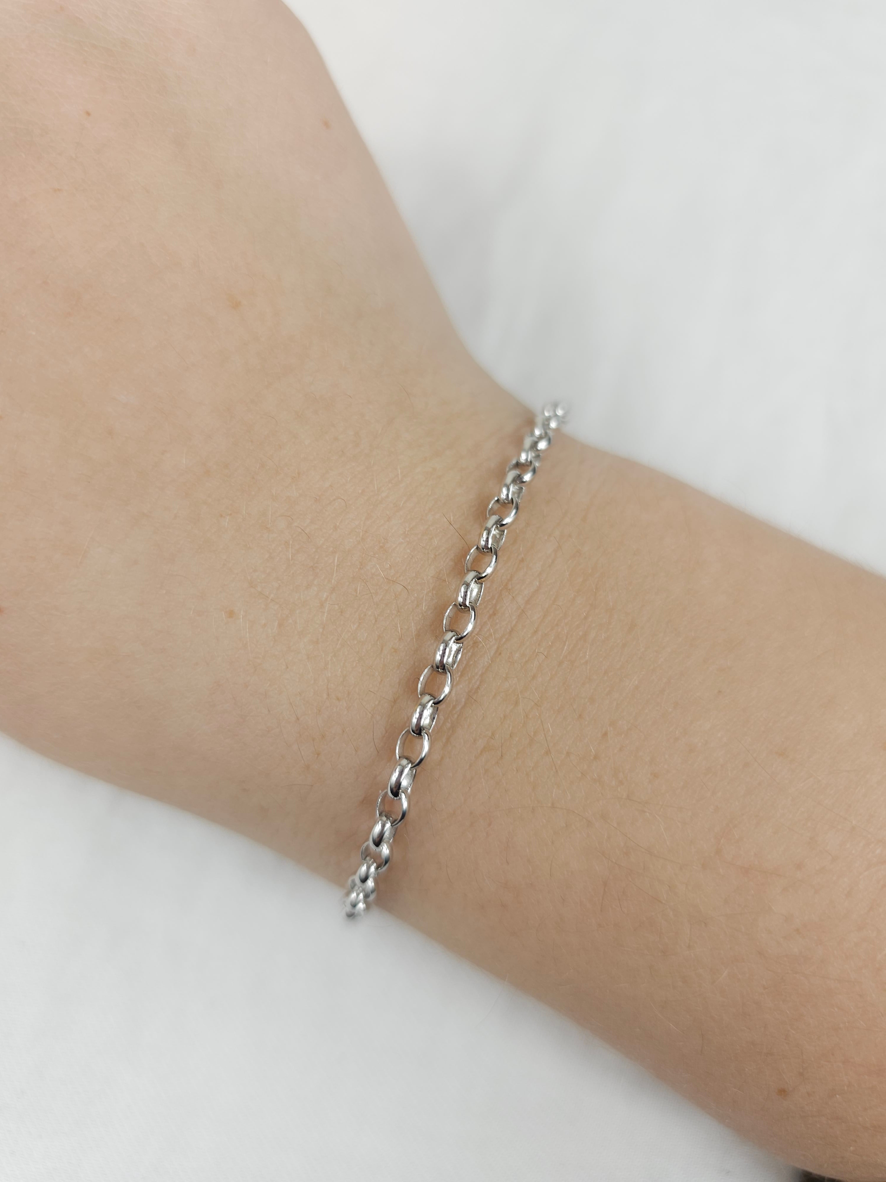9ct White Gold 3.2mm Oval Belcher Bracelet