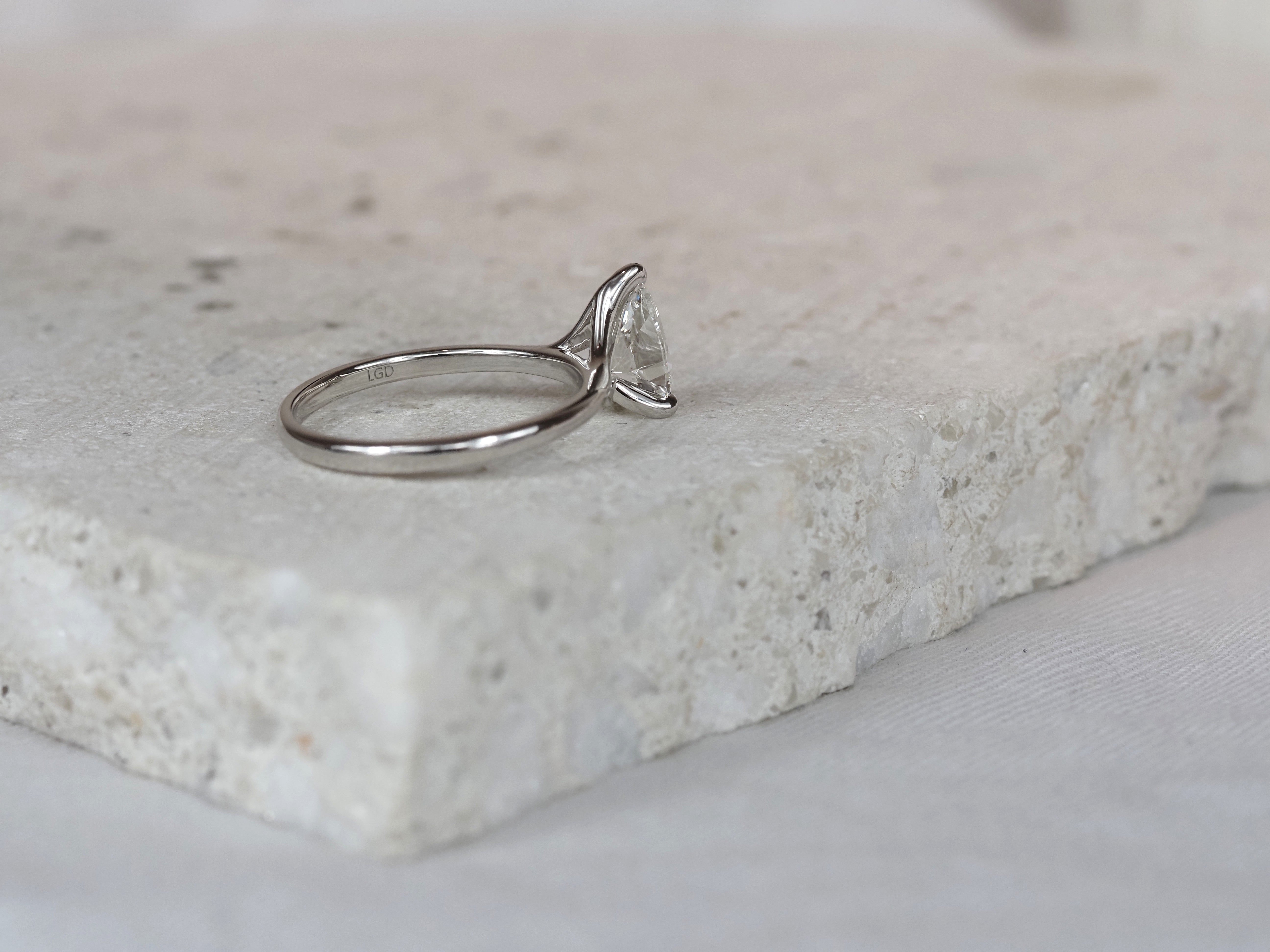 14ct White Gold Lab-Grown Pear Cut Diamond Ring, 1.03ct Centre