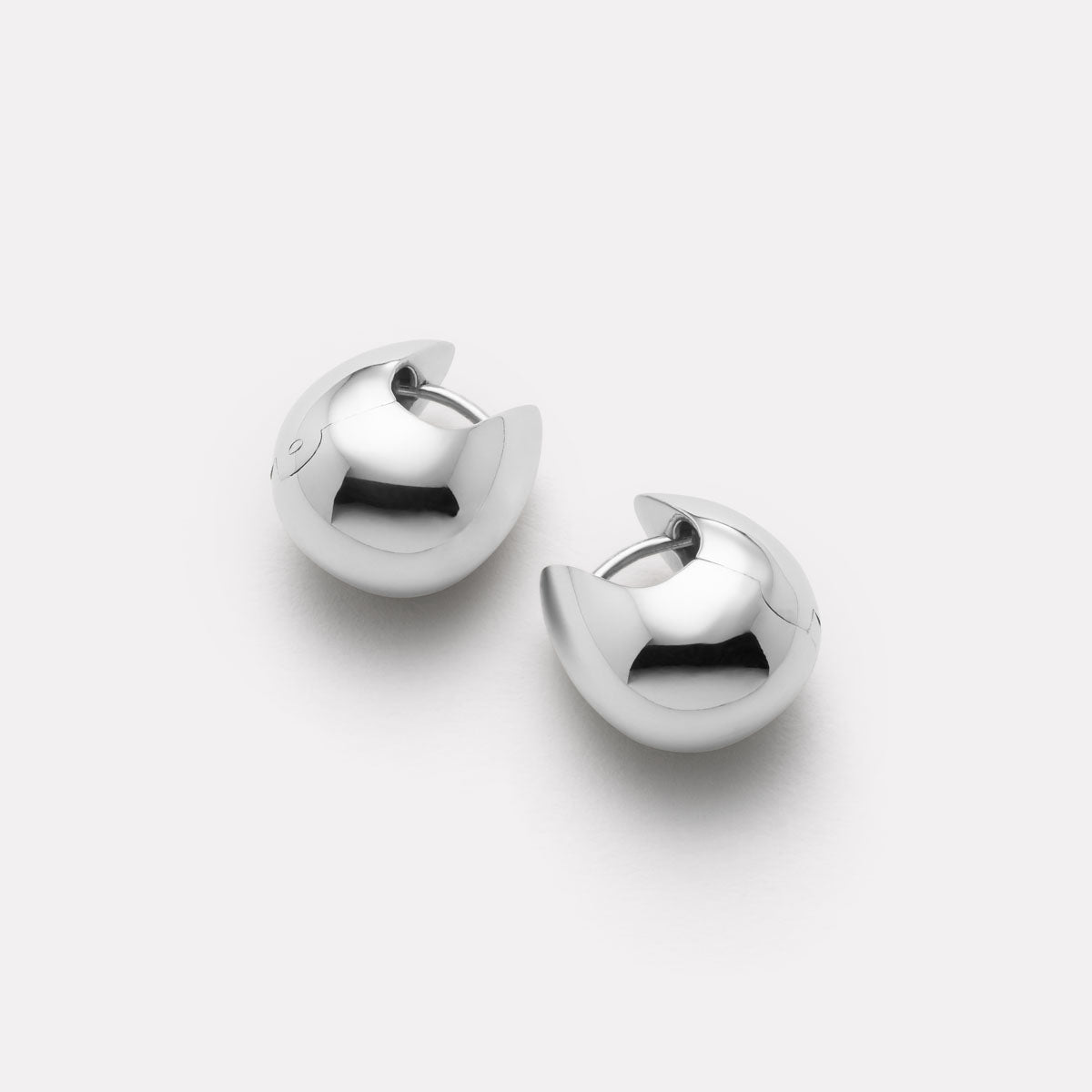 NAJO Mode Huggie Earring