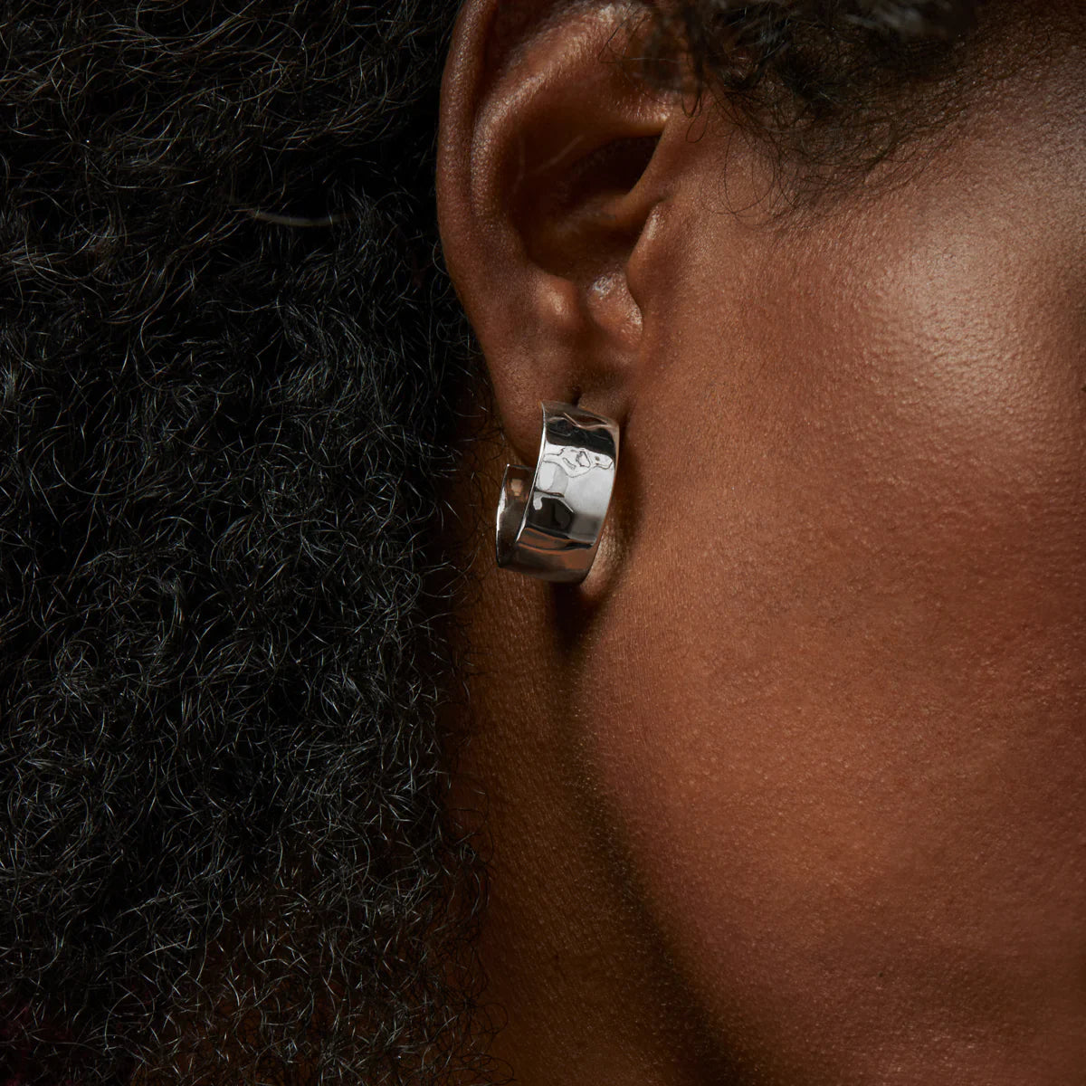 NAJO La Dolce Vita Hoop Earrings