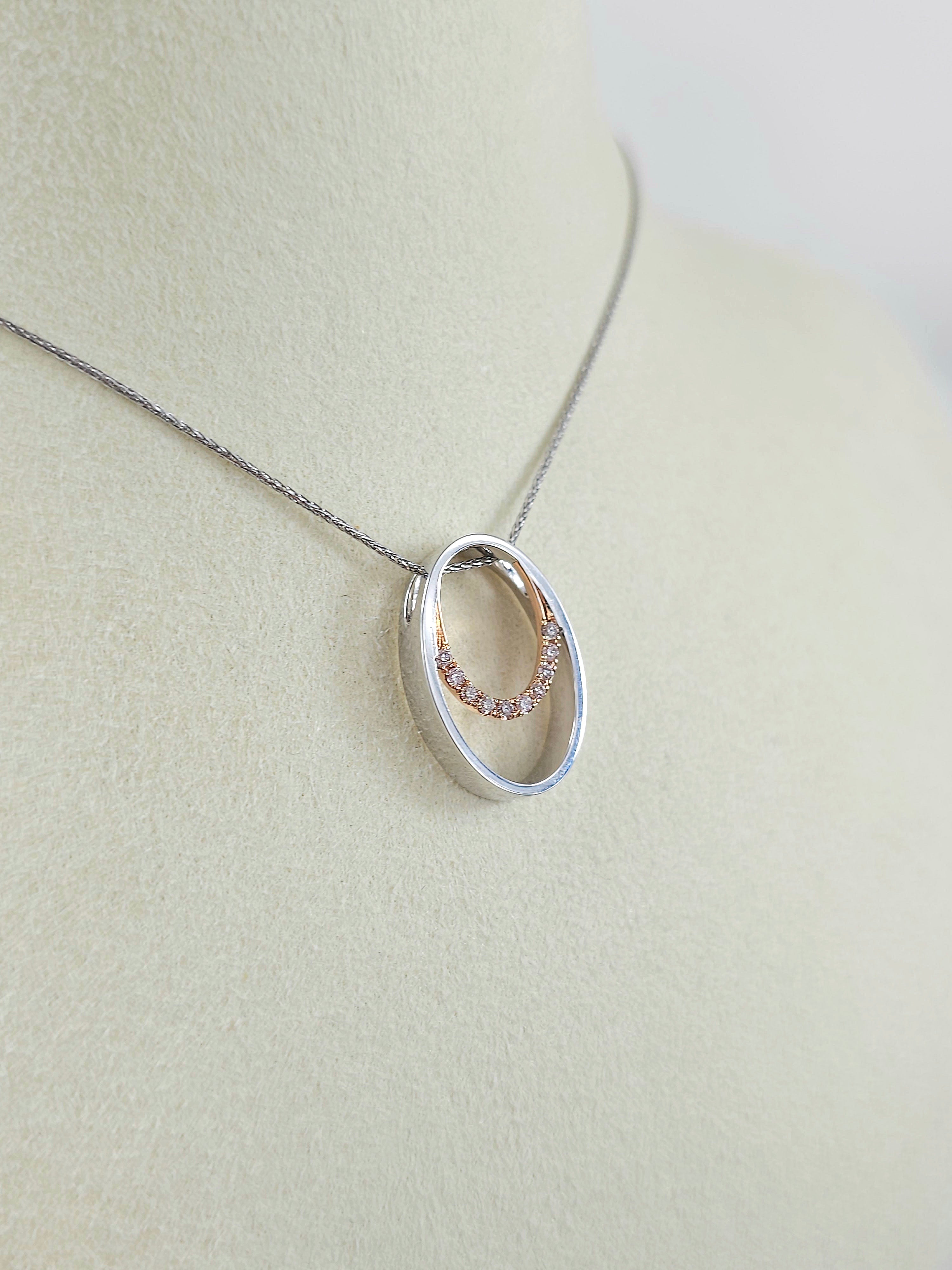 18 carat Rose & White Gold Argyle Pink Diamond Circle Pendant
