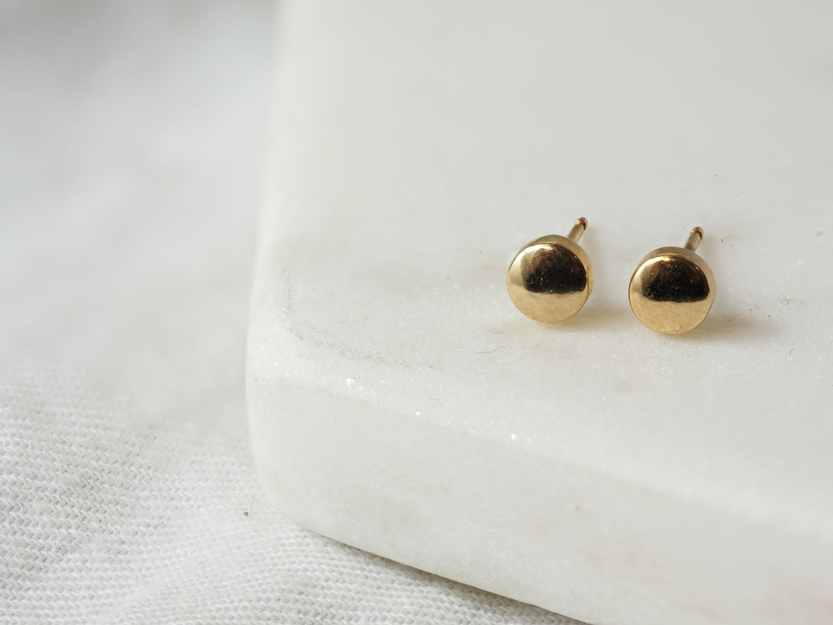 9ct Yellow Gold Flat Round Stud Earrings