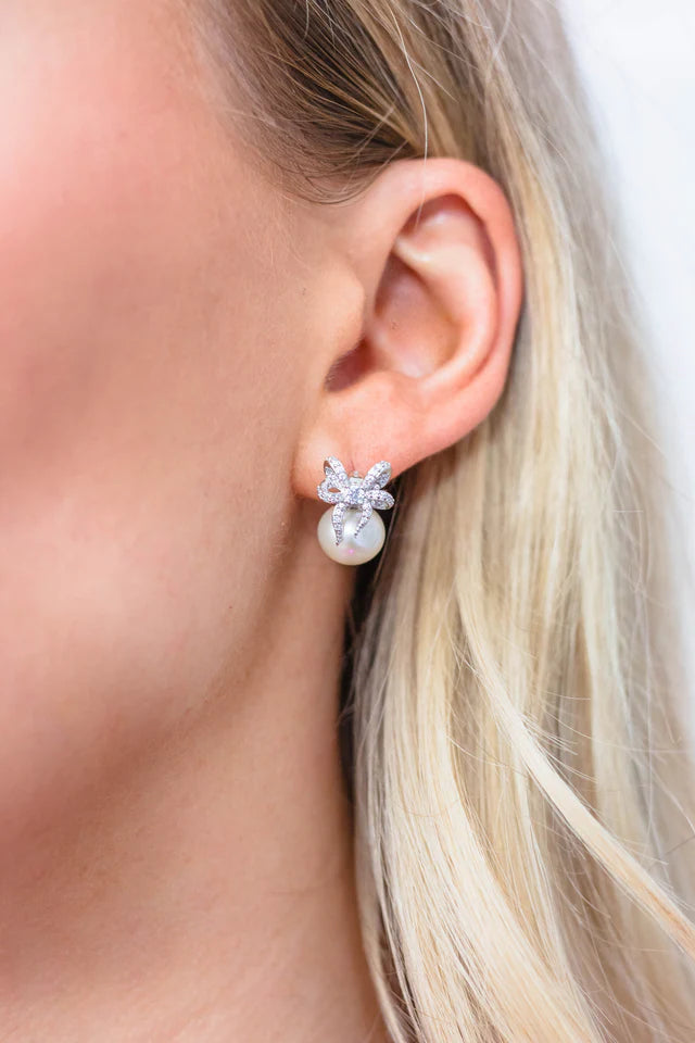 Georgini Sweetheart Bow Freshwater Pearl Silver stud earrings