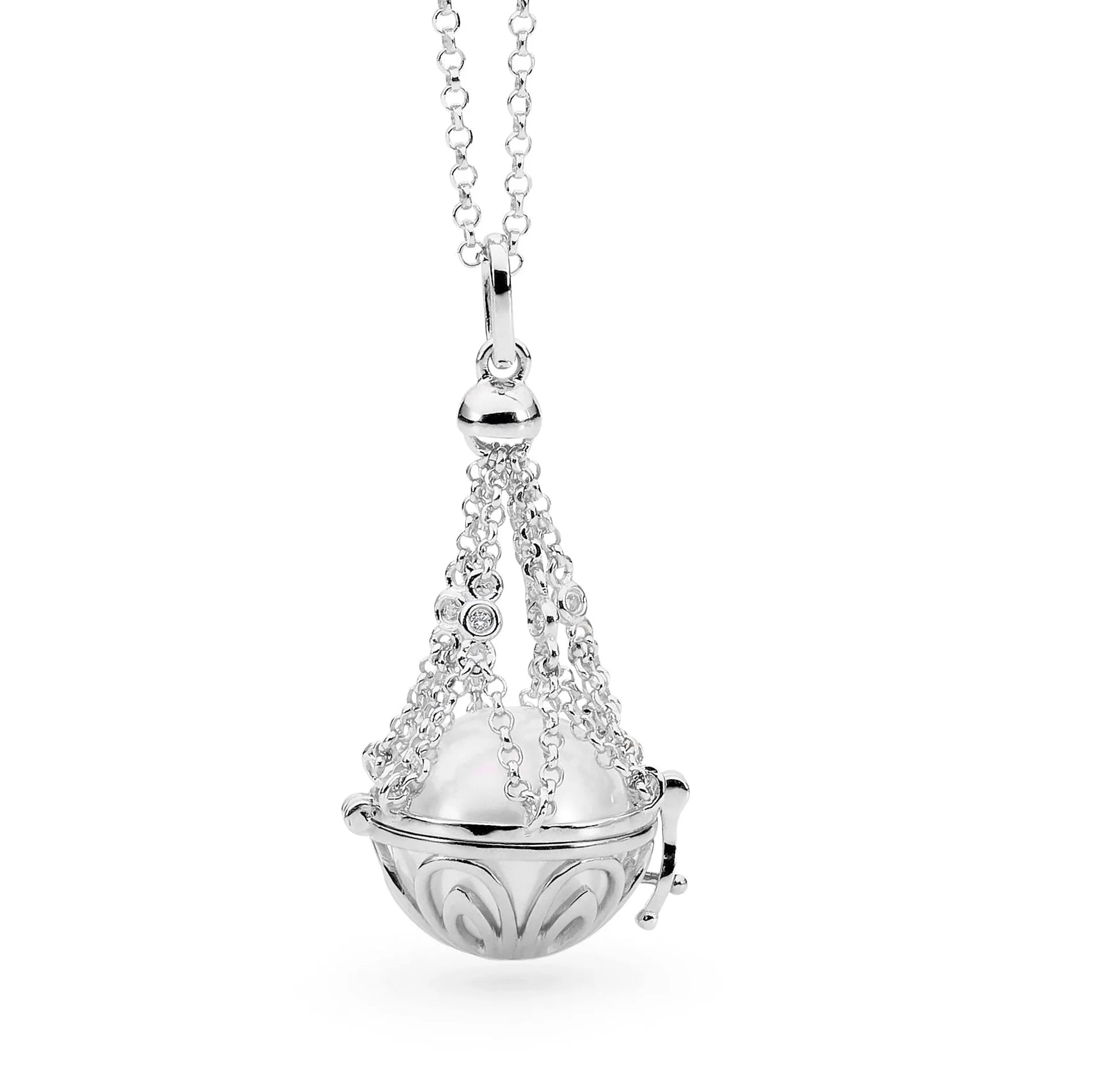 Sterling Silver Cubic Zirconia and Pearl necklet
