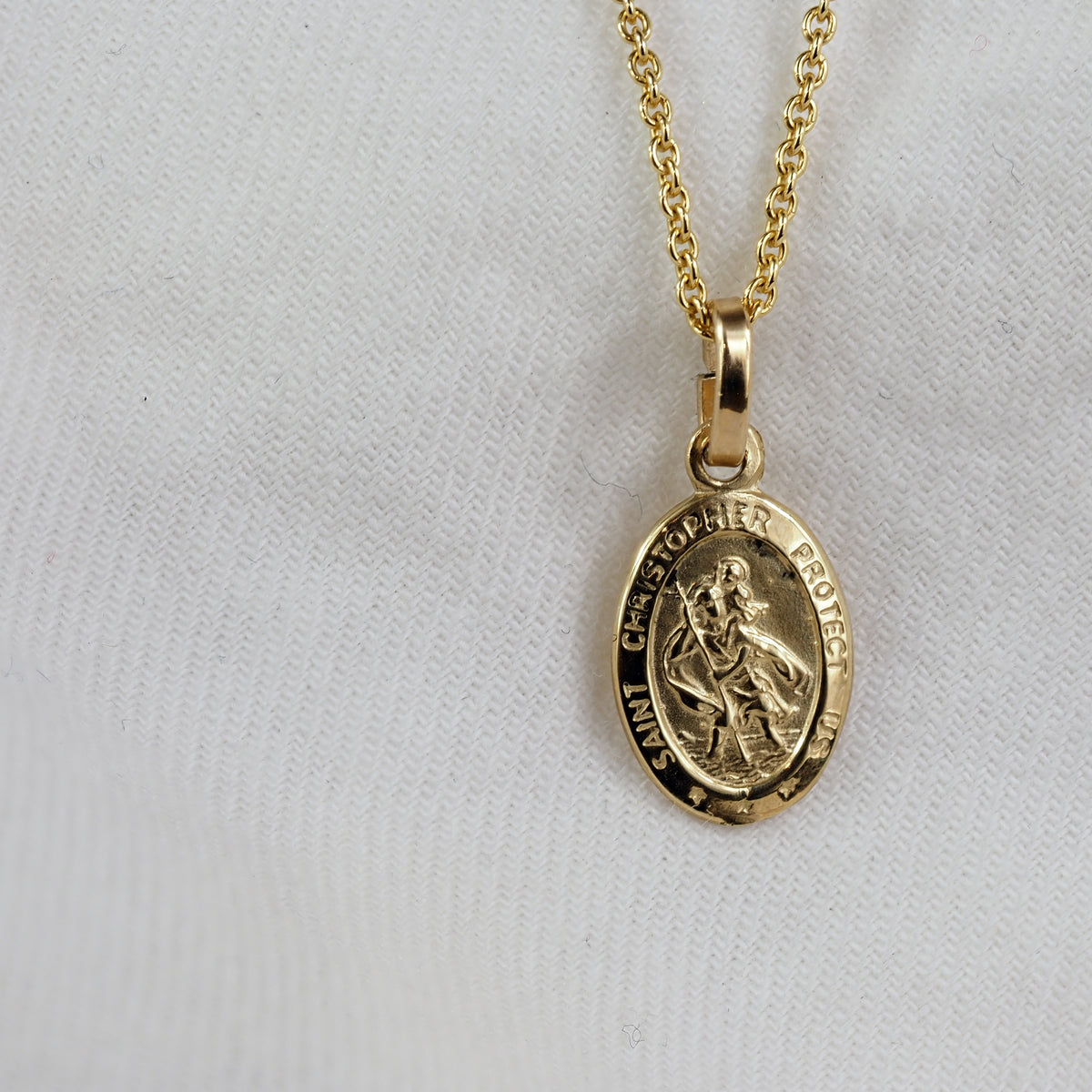 9ct Yellow Gold Oval St Christopher Charm