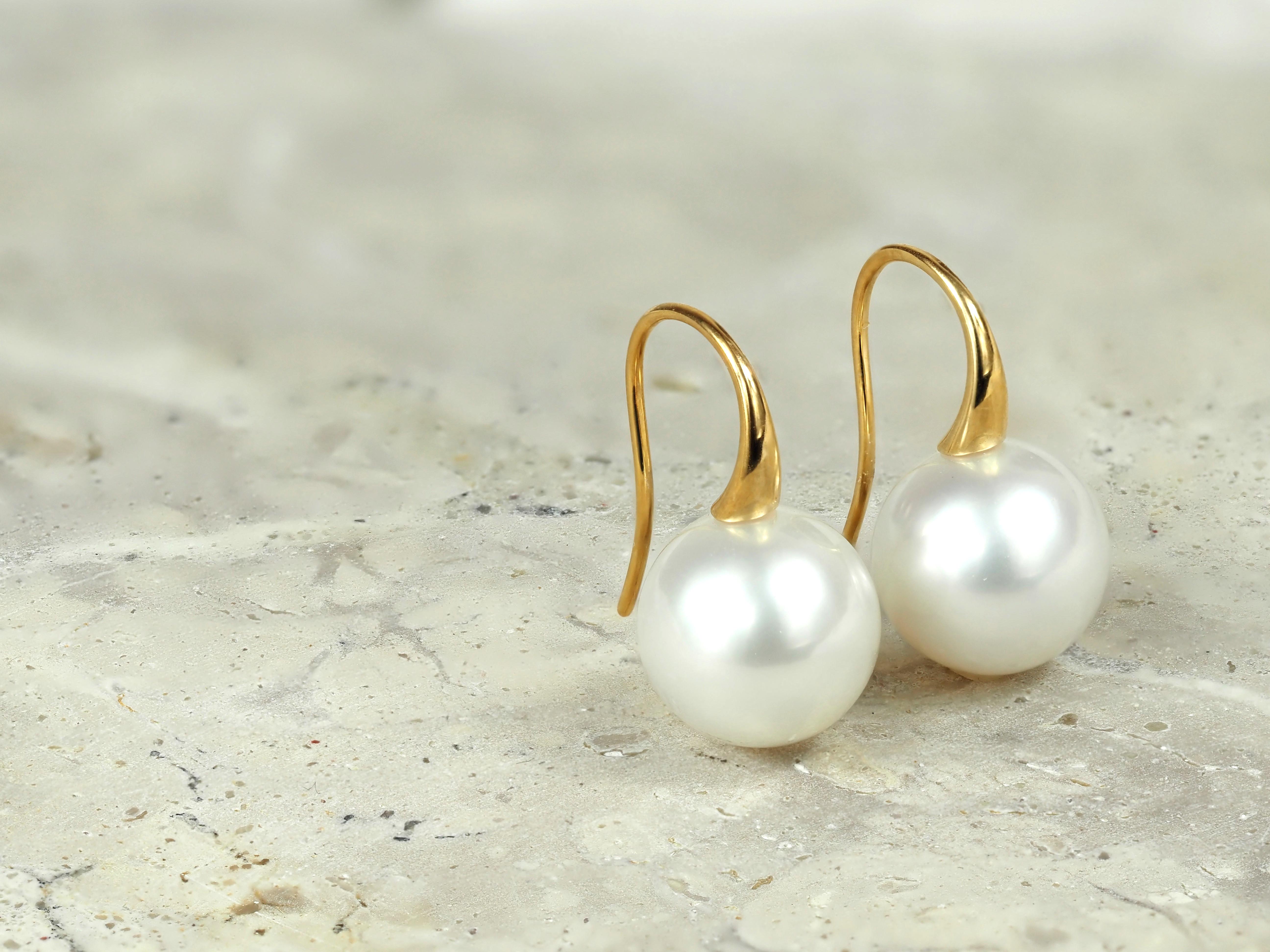 Autore 18ct Yellow Gold South Sea Pearl Drop Earrings, 11mm