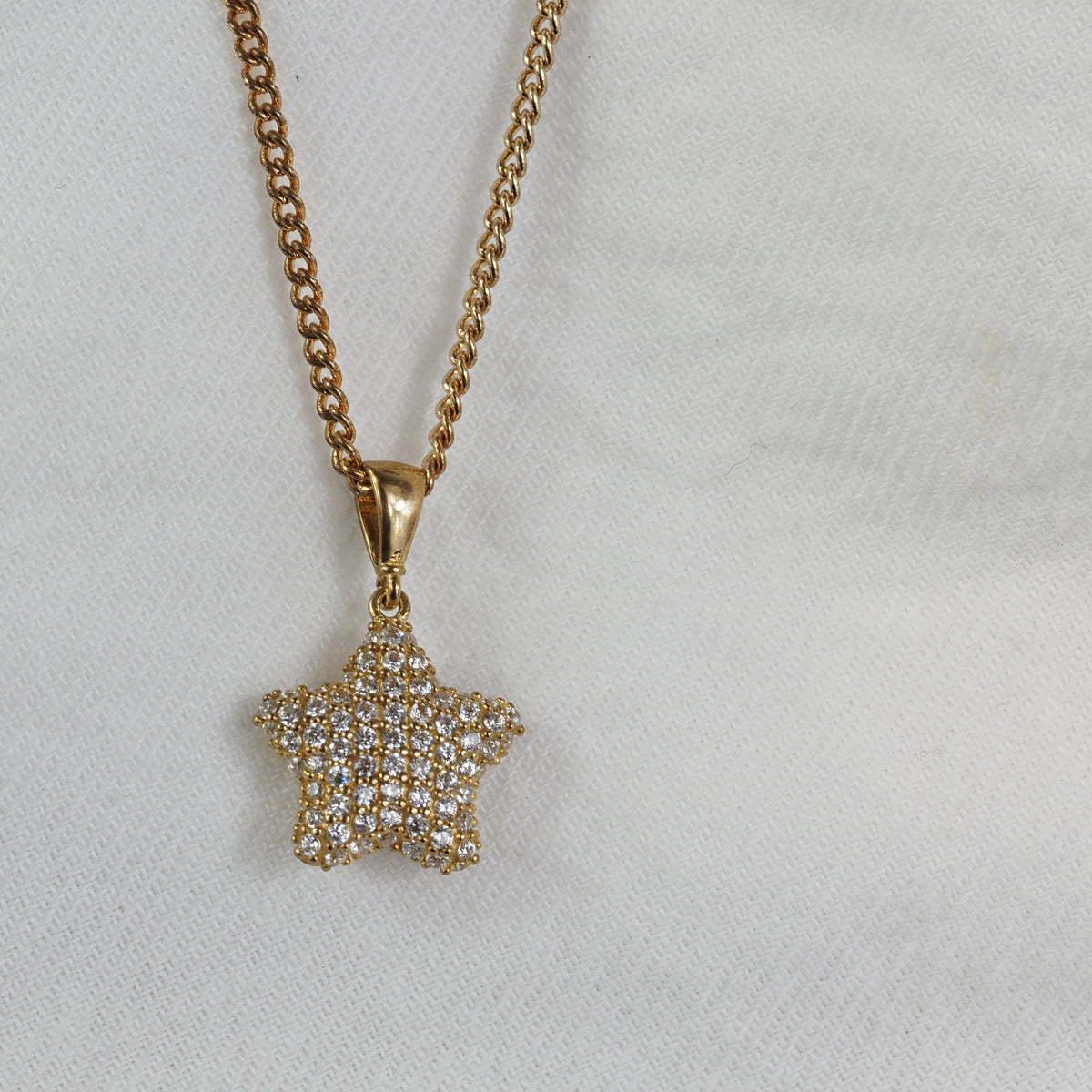 9ct Yellow Gold Cubic Zirconia Star Pendant