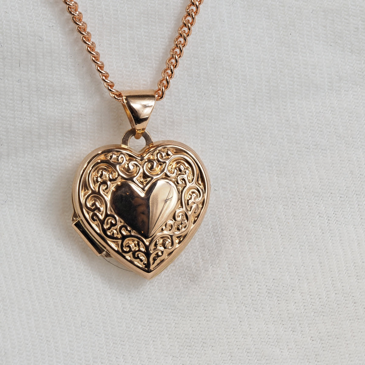 9ct Rose Gold Engraved Locket