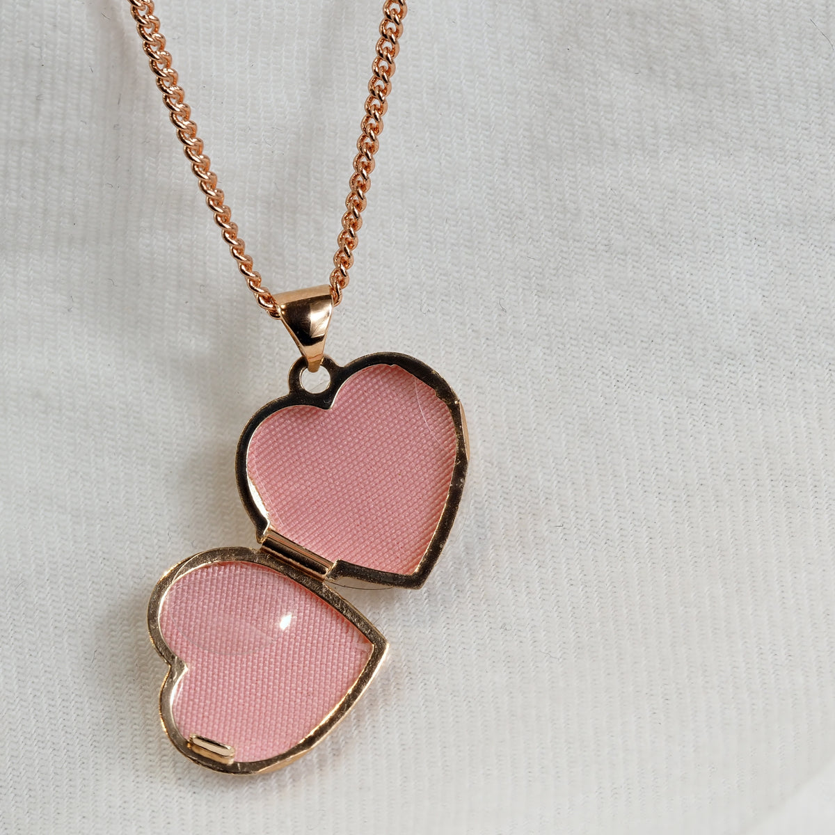 9ct Rose Gold Engraved Locket