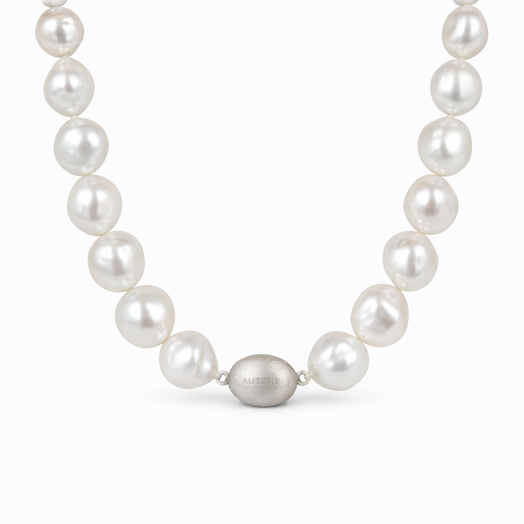 Autore 18ct White Gold South Sea Pearl Strand, 9-12mm