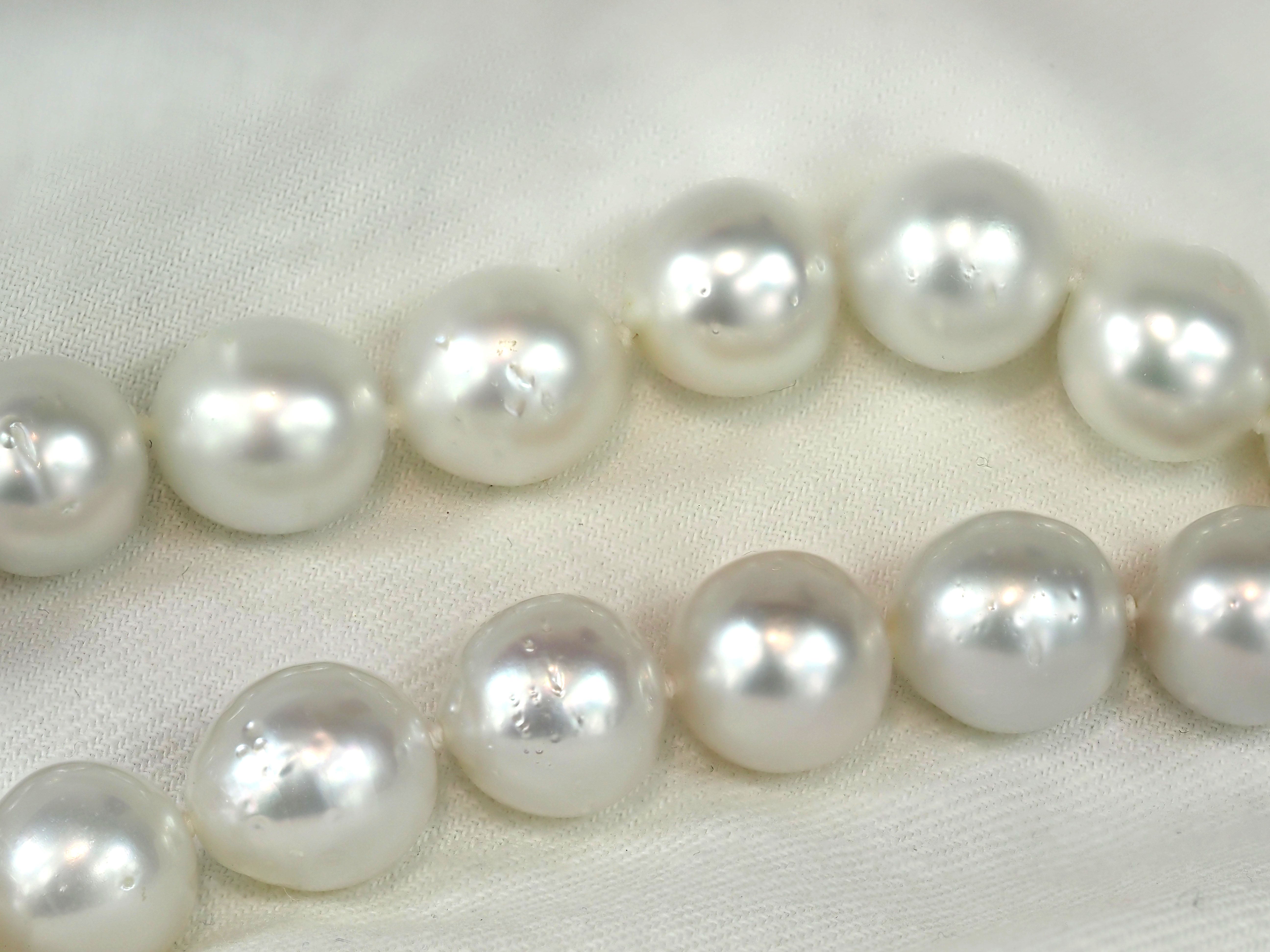 Autore 18ct Yellow Gold South Sea Pearl Strand, 10-11mm
