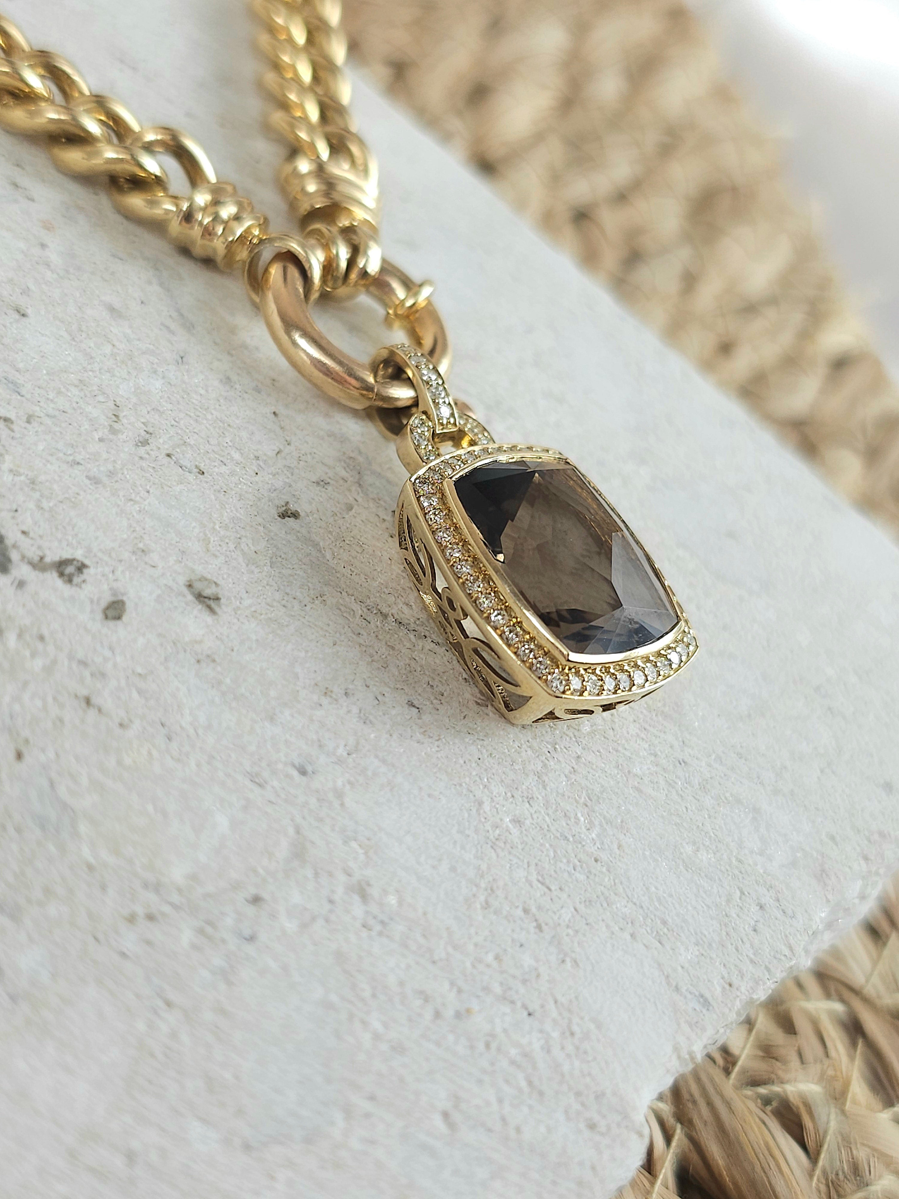 9ct Yellow Gold Smokey Qtz and Diamond pendant