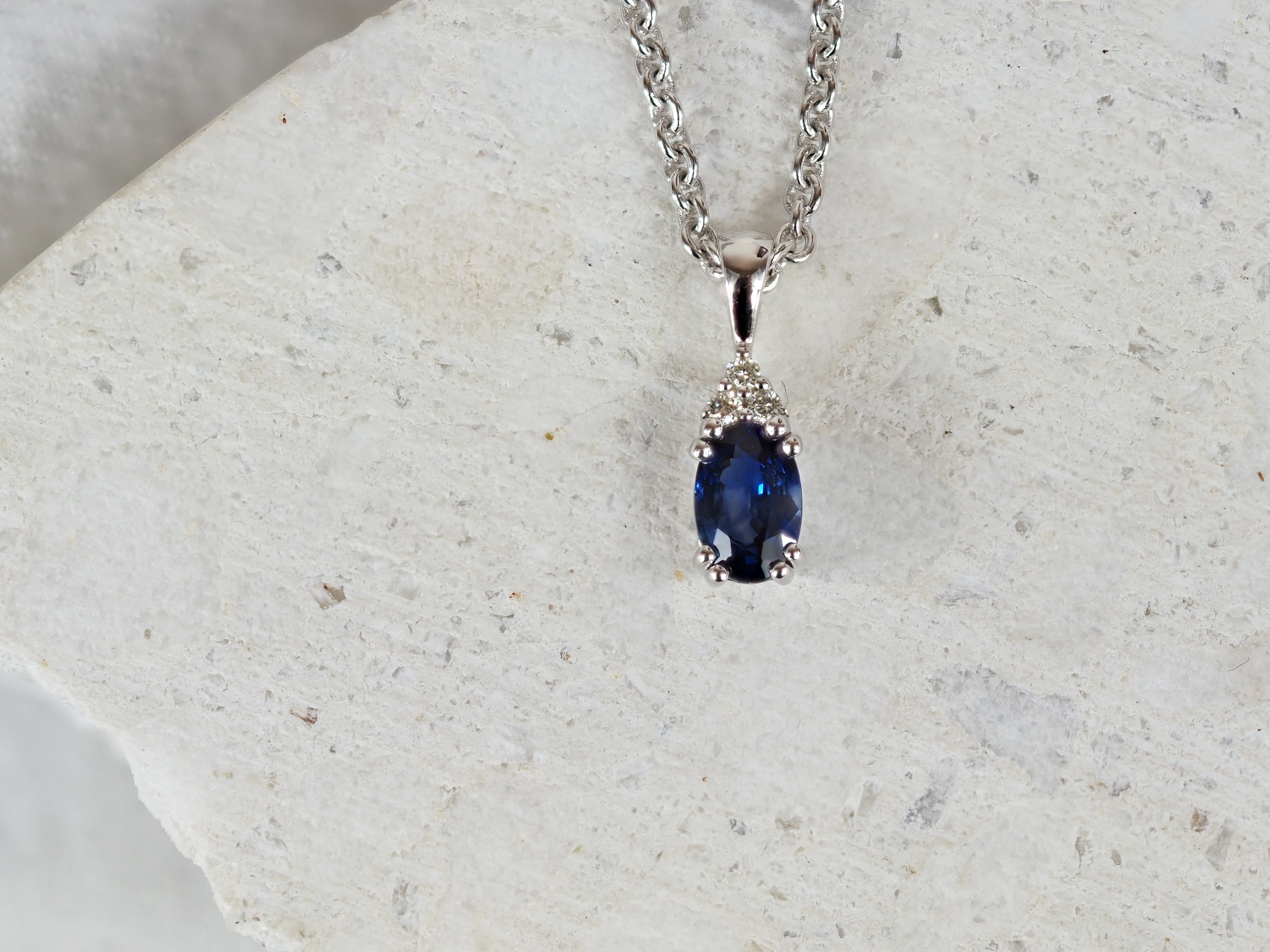 9ct White Gold Ceylon Sapphire and Diamond Pendant