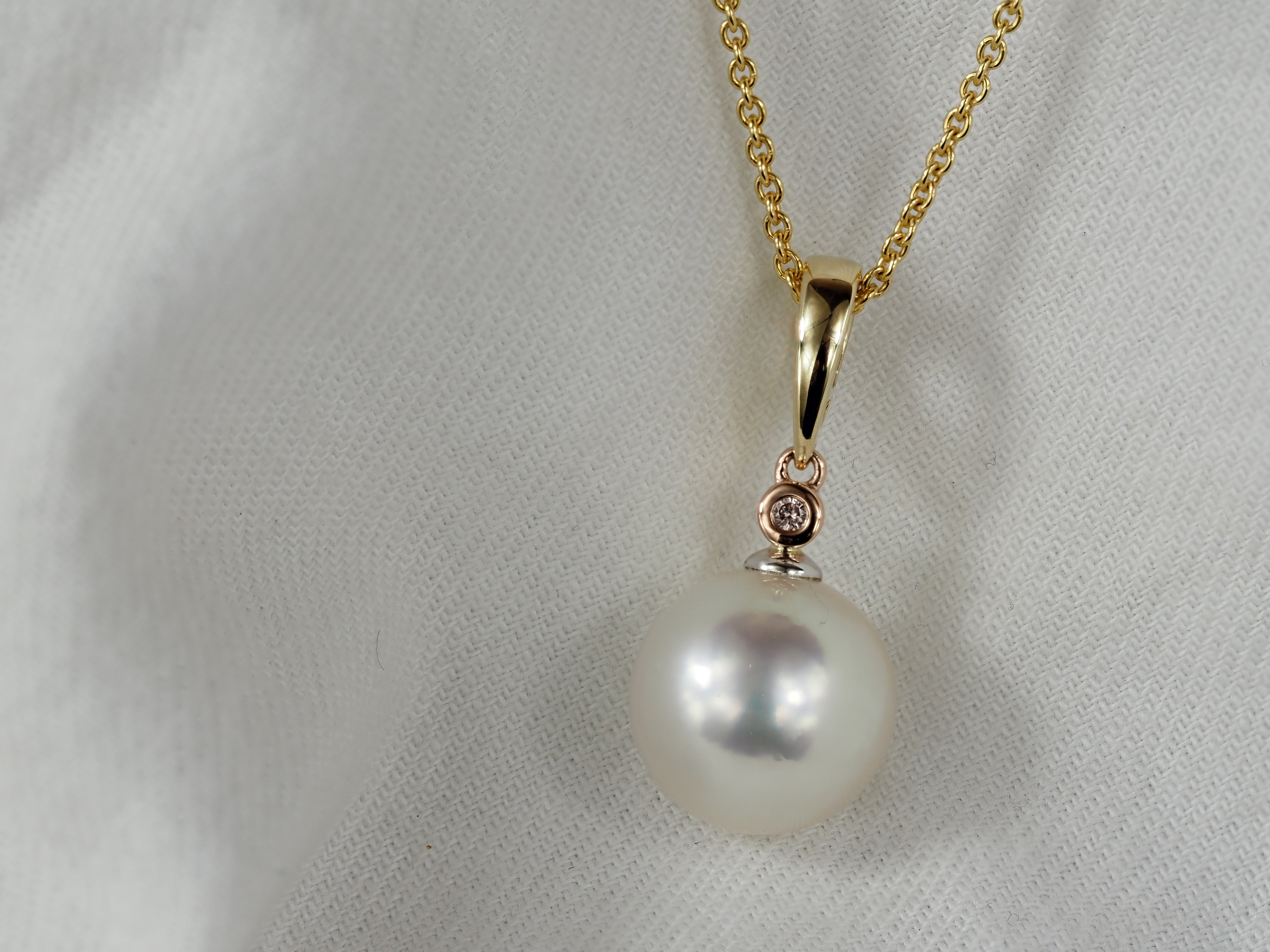 9ct Yellow, Rose and White Gold South-Sea and 'Pink Caviar' Argyle Diamond Pendant, 11mm