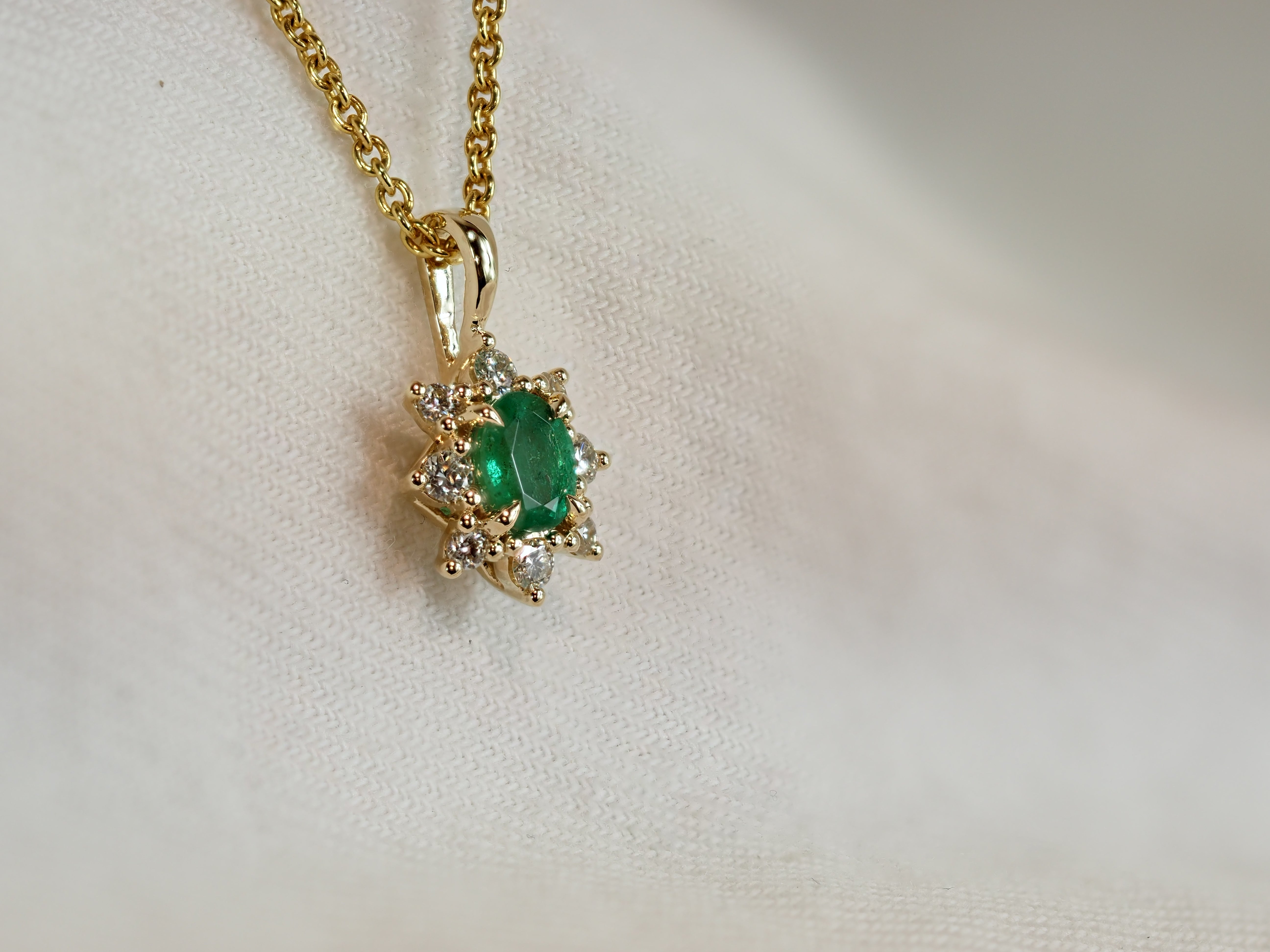 9ct Yellow Gold Emerald and Diamond Pendant