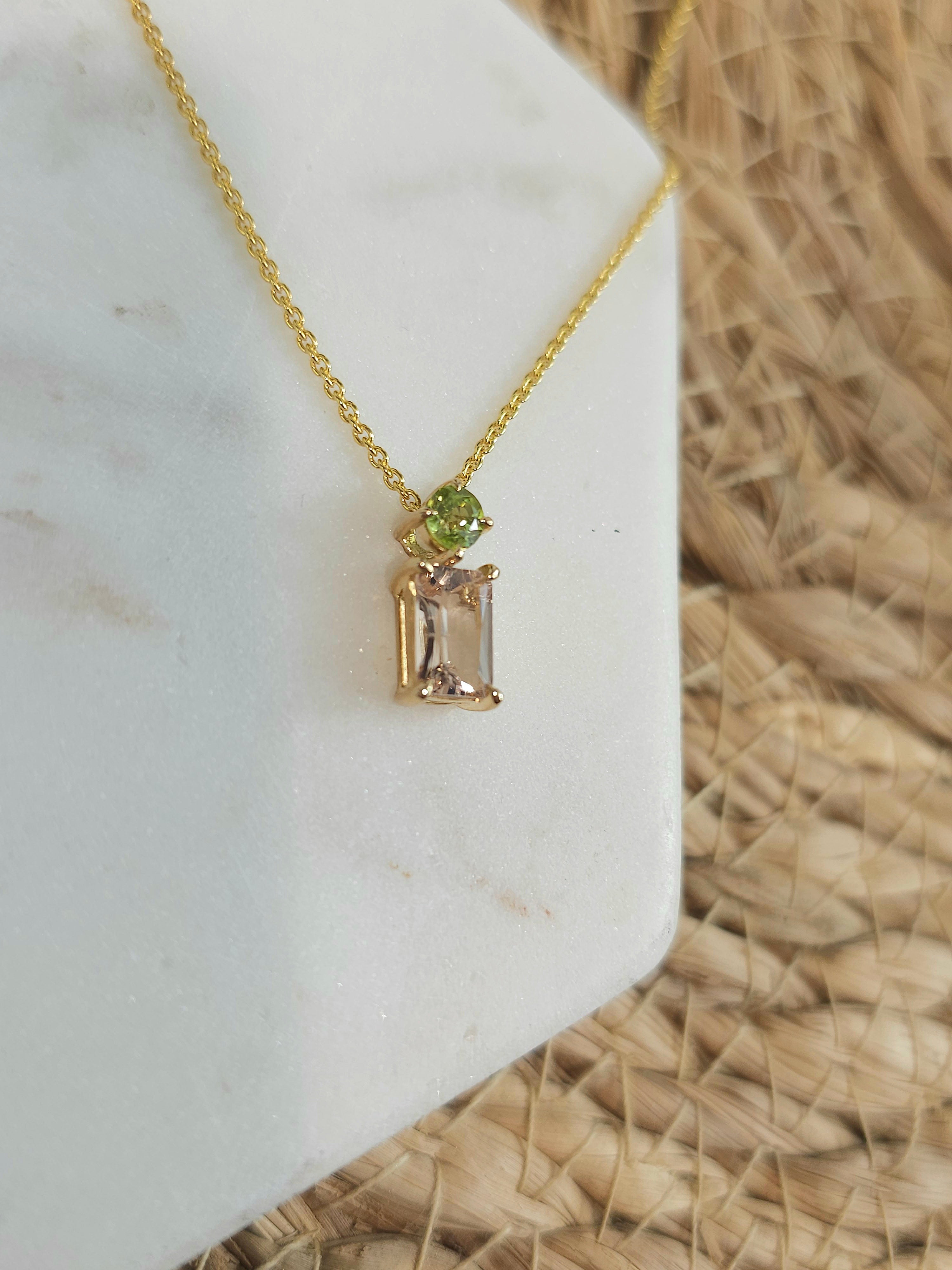 9ct Yellow Gold Morganite and Peridot pendant