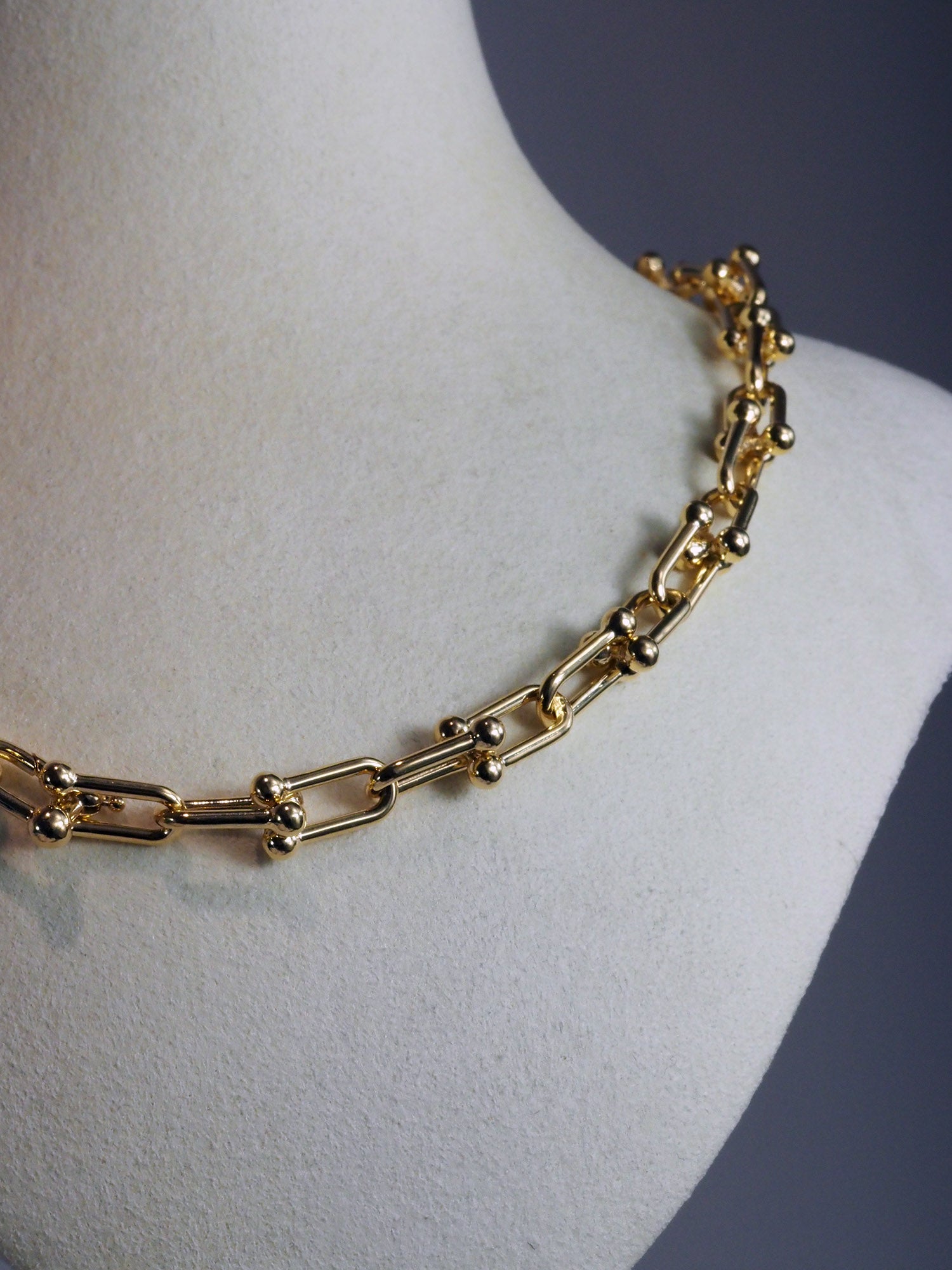9ct Yellow Gold Chain and Ball Necklet