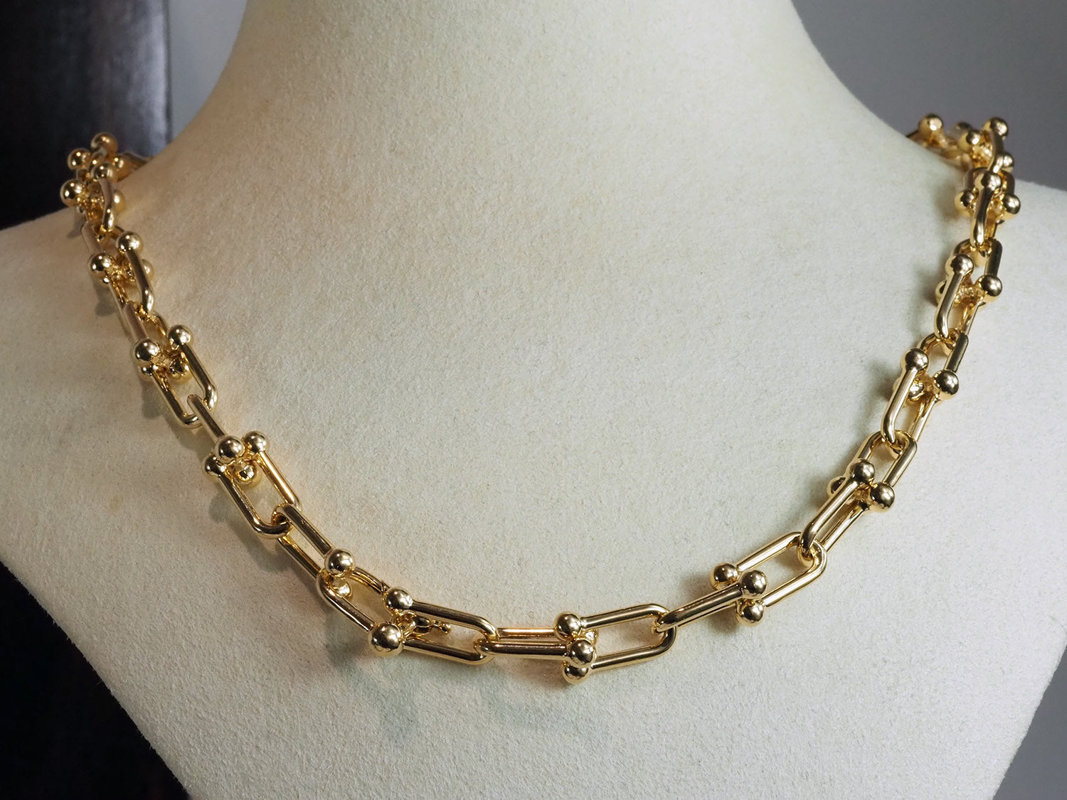 9ct Yellow Gold Chain and Ball Necklet