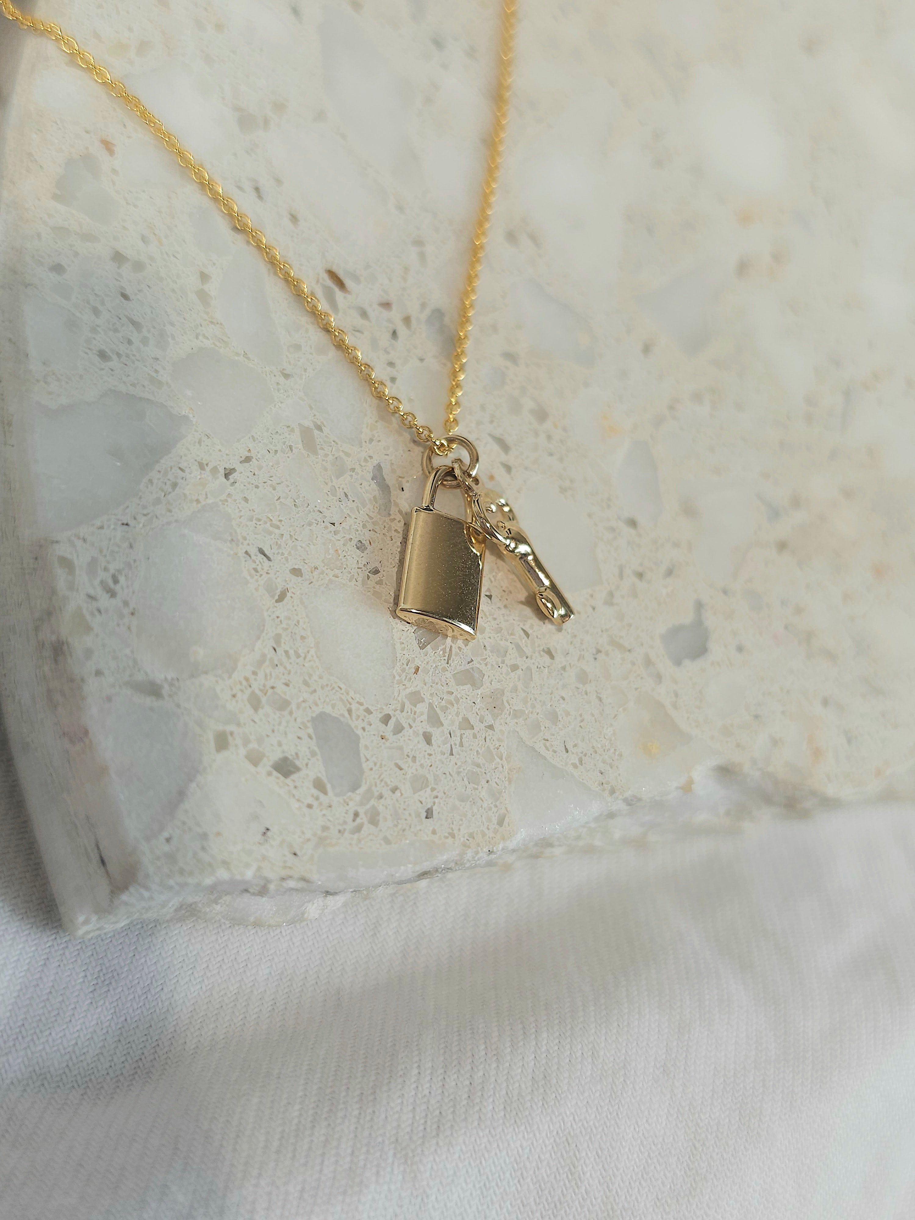 9ct Yellow Gold Lock and Key Pendant
