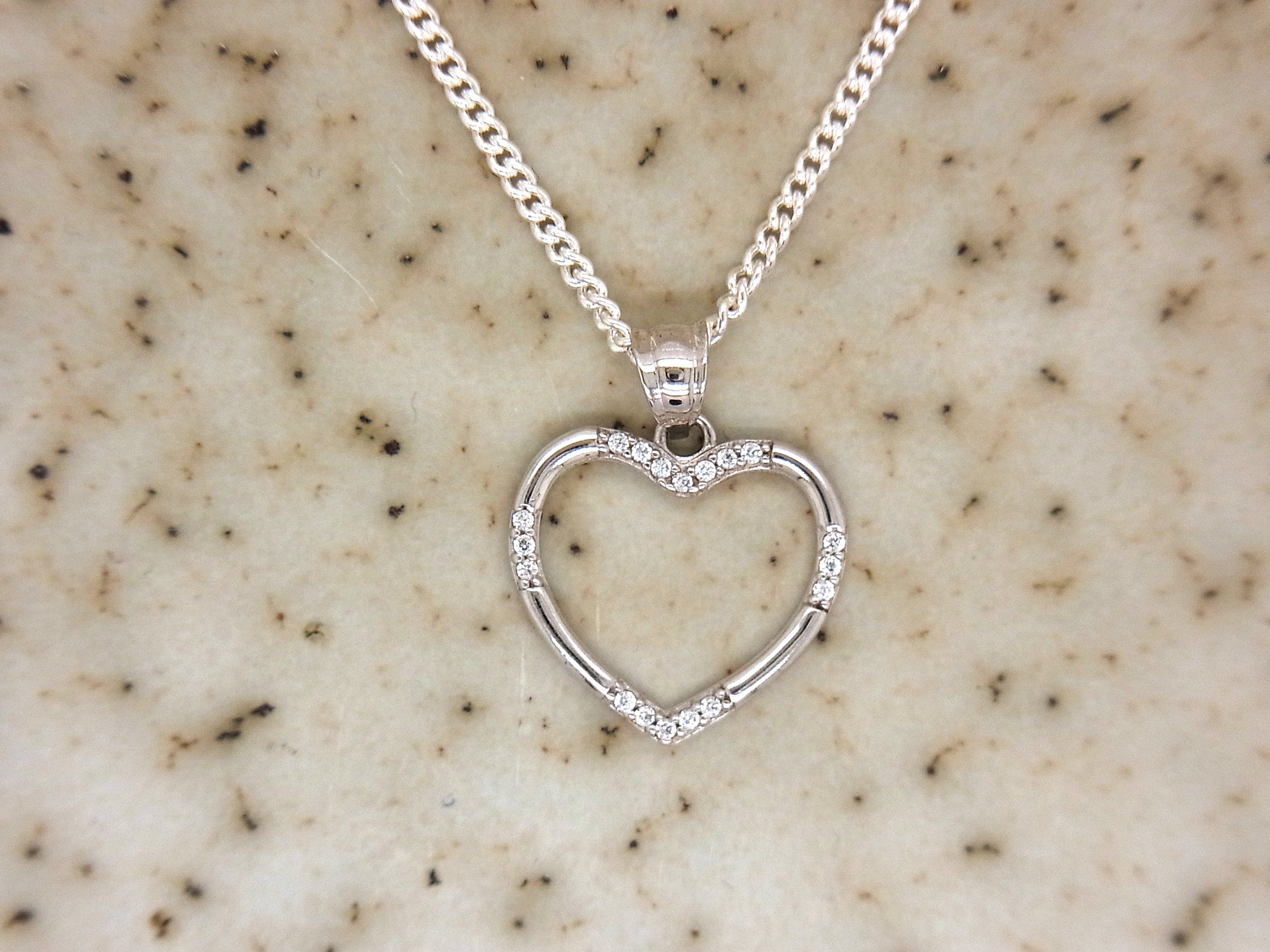 9ct White Gold CZ heart pendant