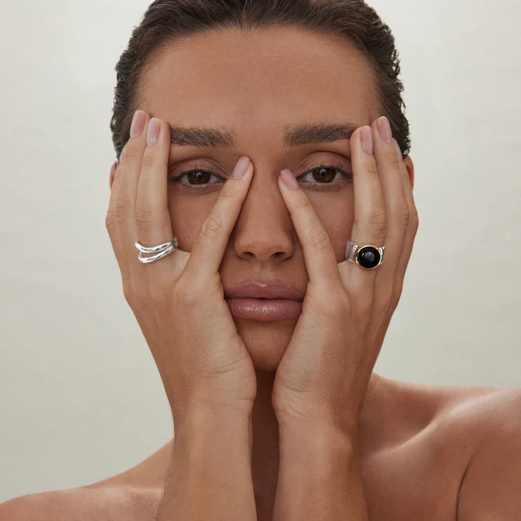 Najo Sterling Silver Chroma Black Onxy Ring