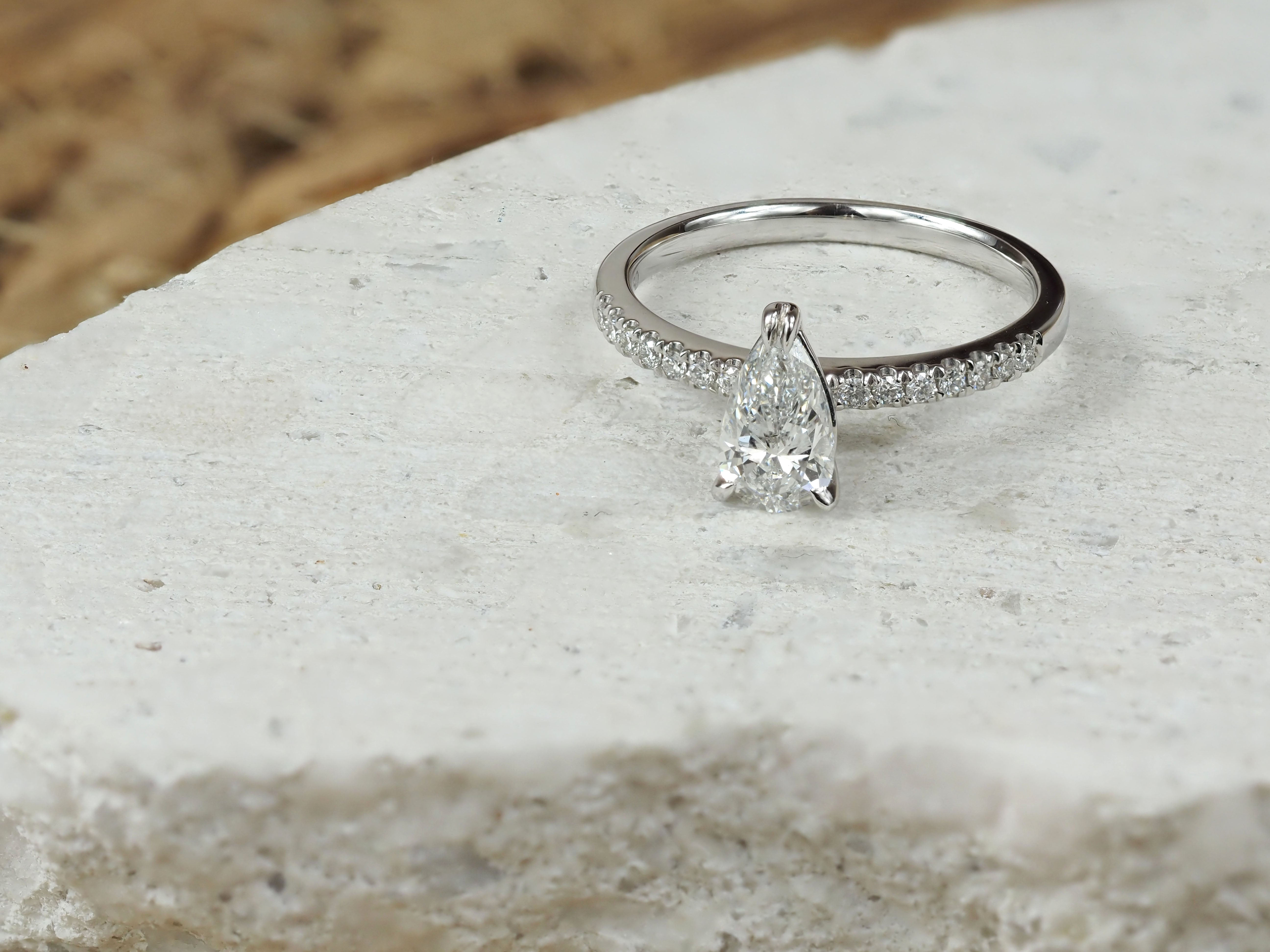 18ct White Gold Pear Cut Diamond Engagement Ring, 0.72ct Centre