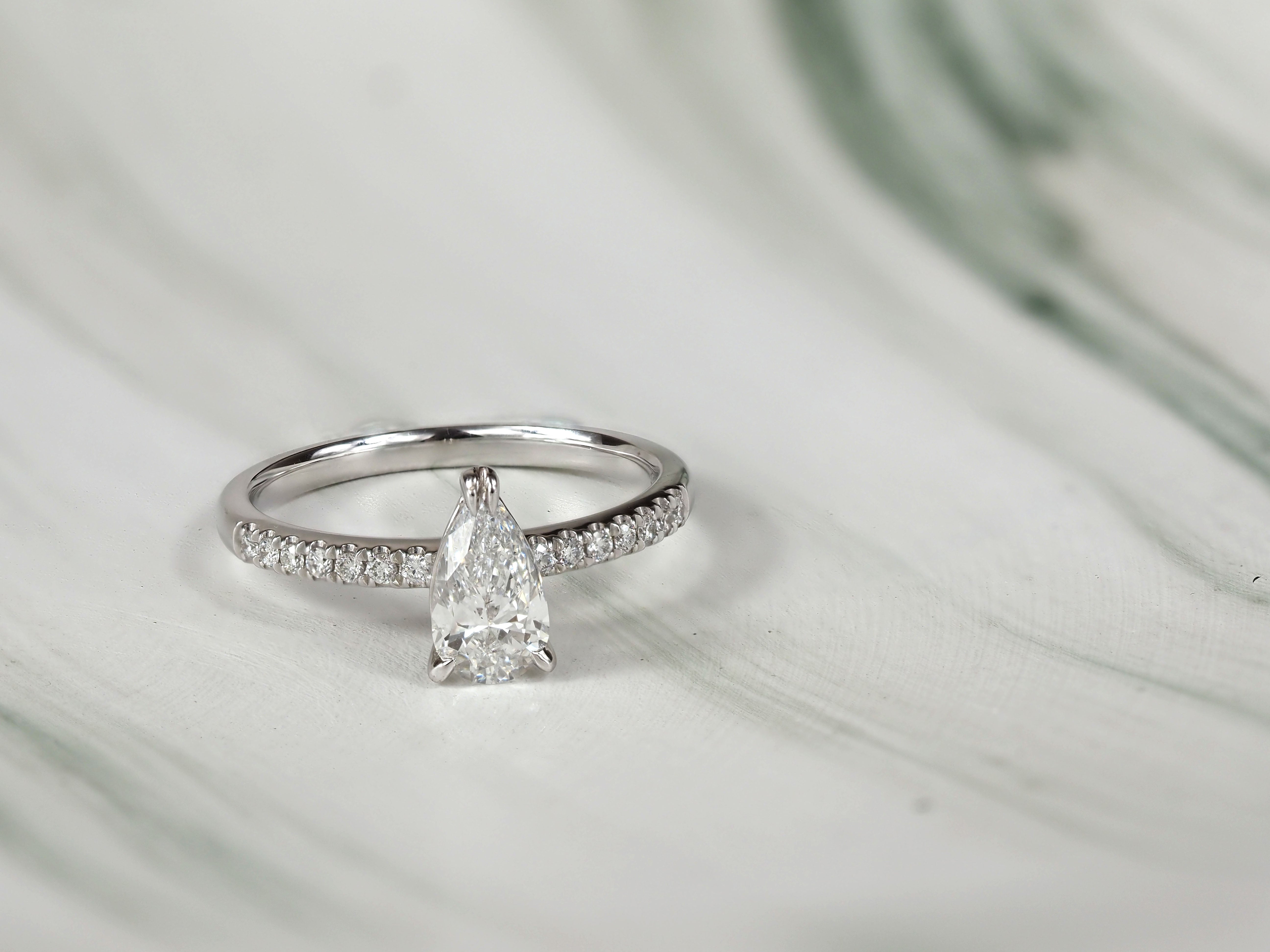 18ct White Gold Pear Cut Diamond Engagement Ring, 0.72ct Centre