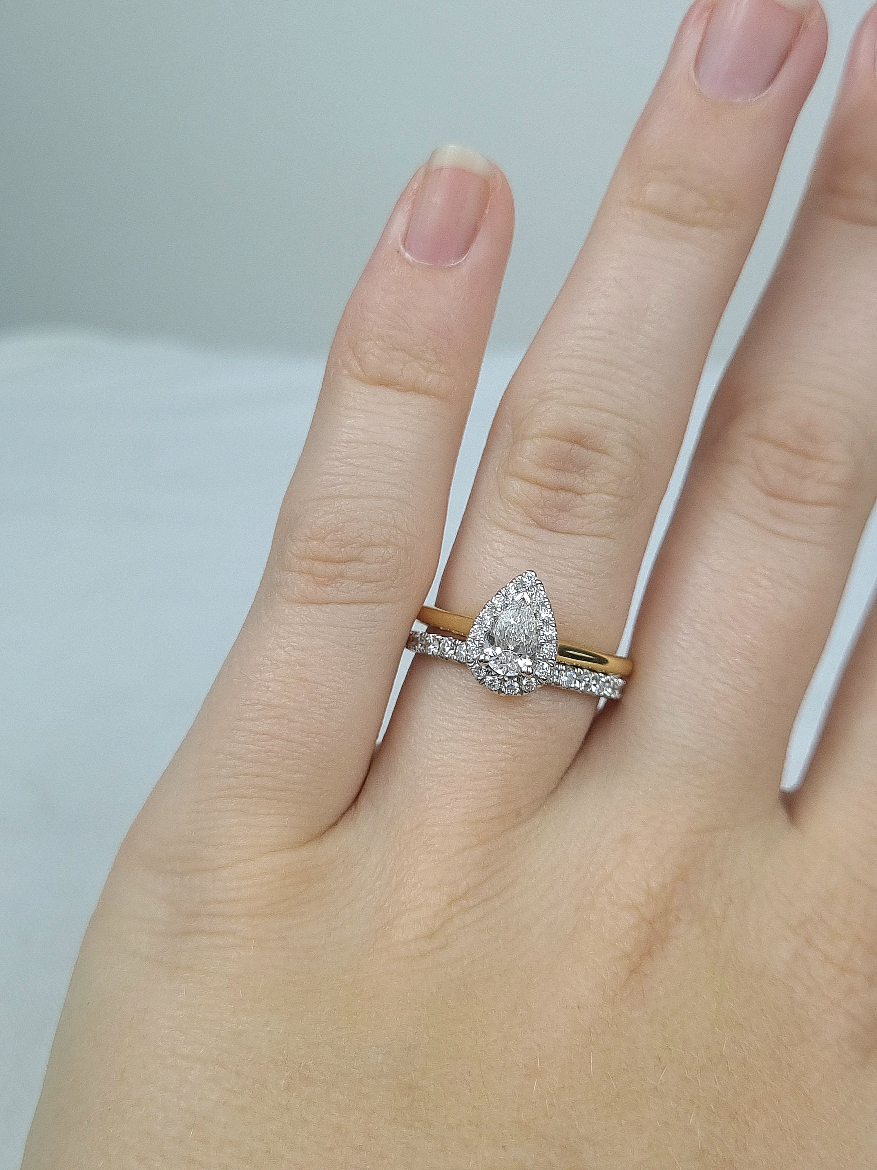 18ct Yellow and White gold, Pear cut Diamond engagement ring, 0.50 carat centre