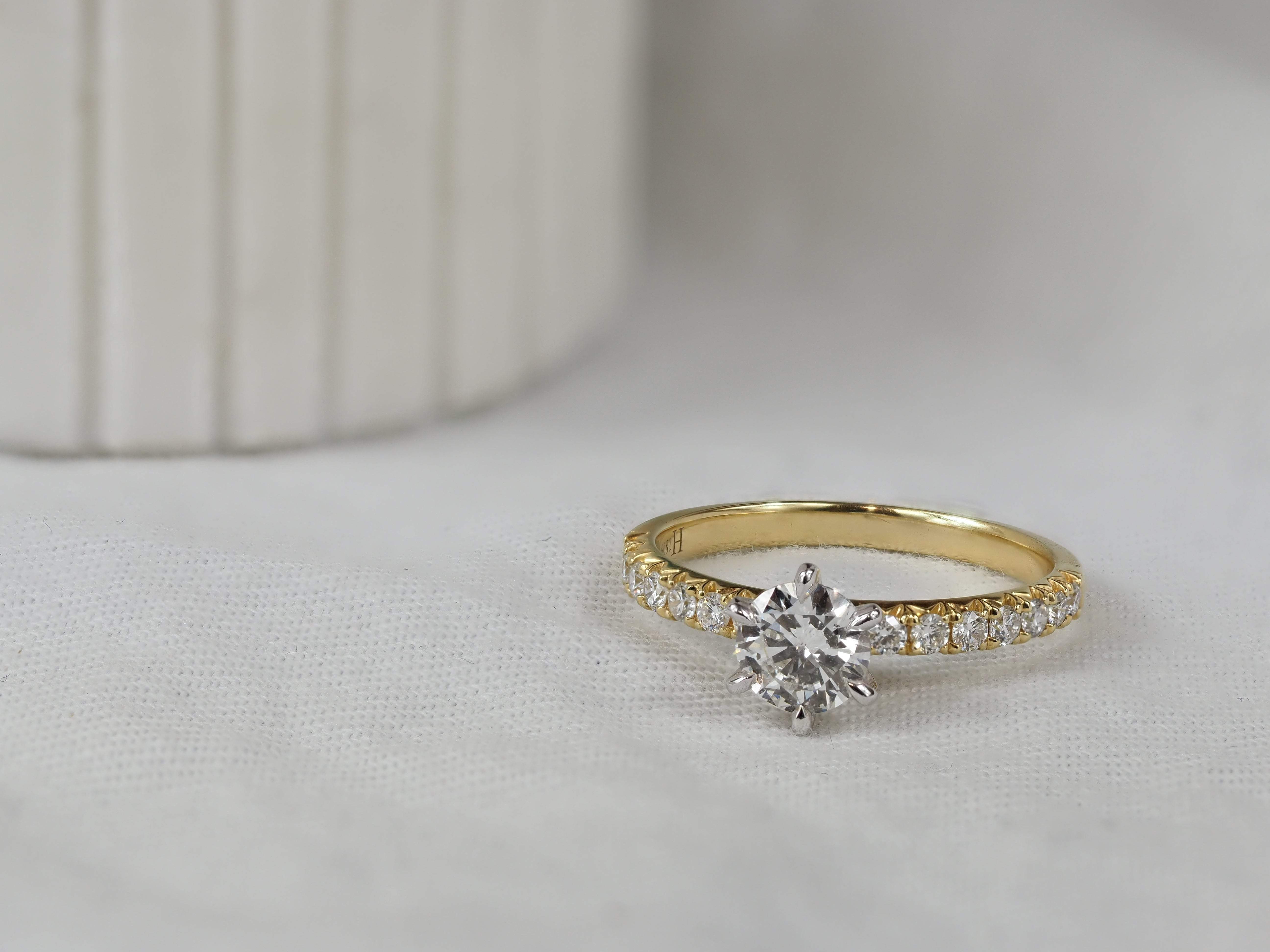 18ct Yellow and White Gold Round Brillant Cut Diamond Engagement Ring, 0.70 carat Centre